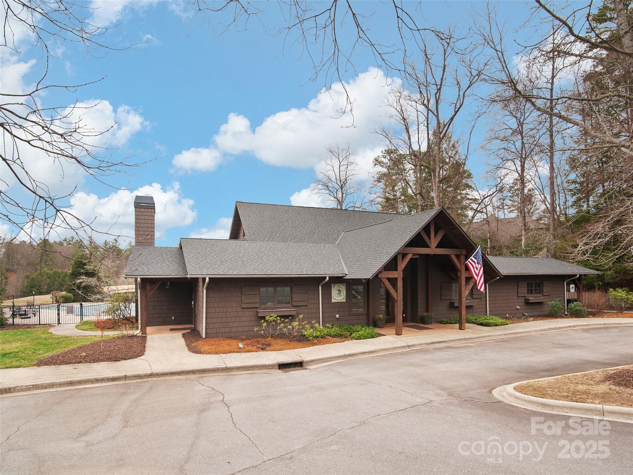 0 Springhouse Trail Unit: 15