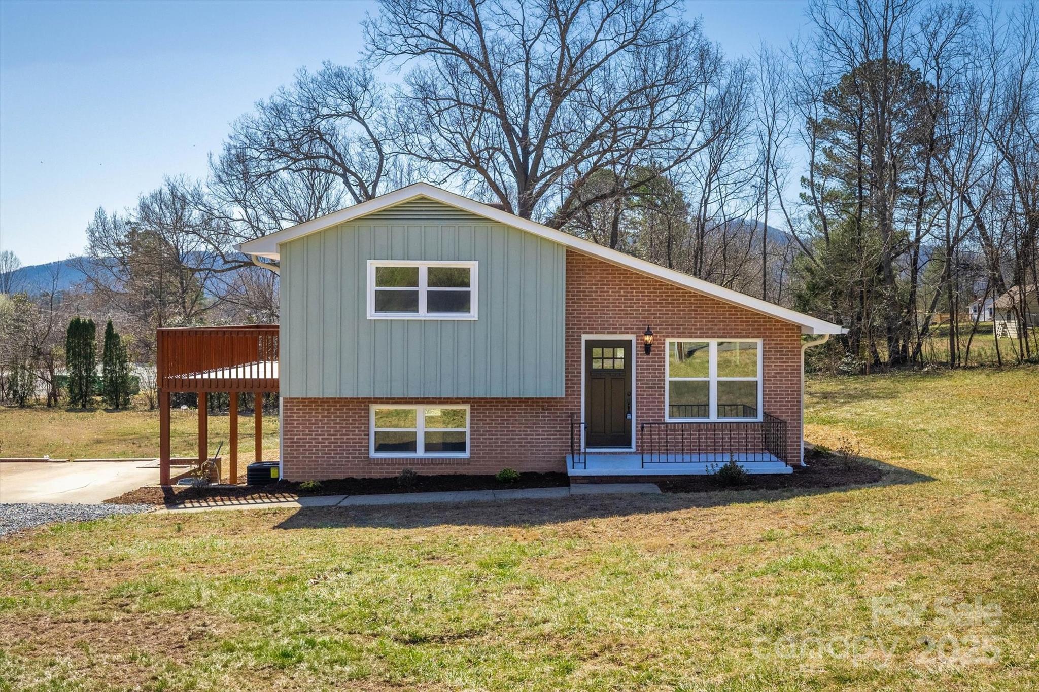 207 Page Street