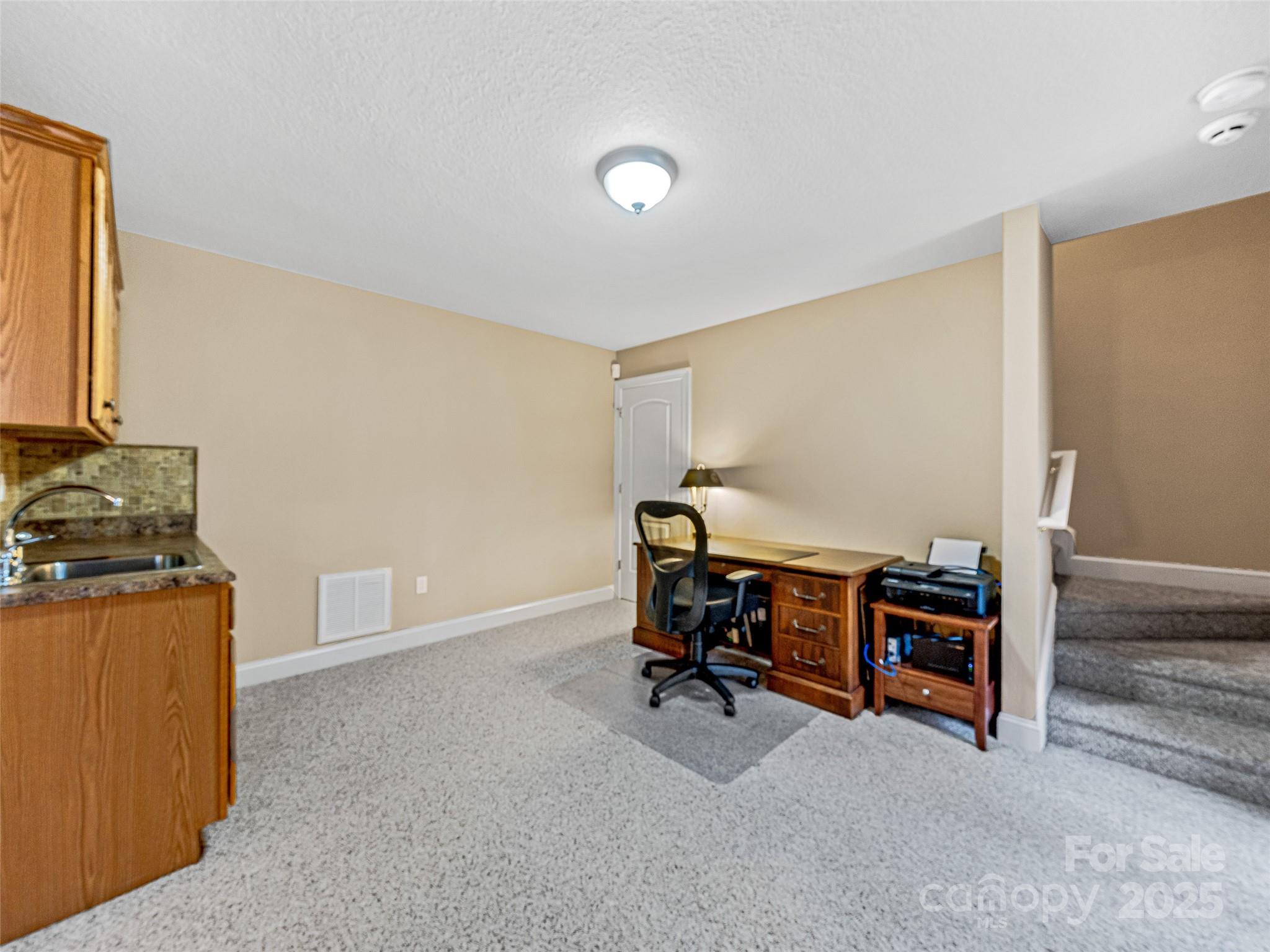 212 Eagle Chase Lane