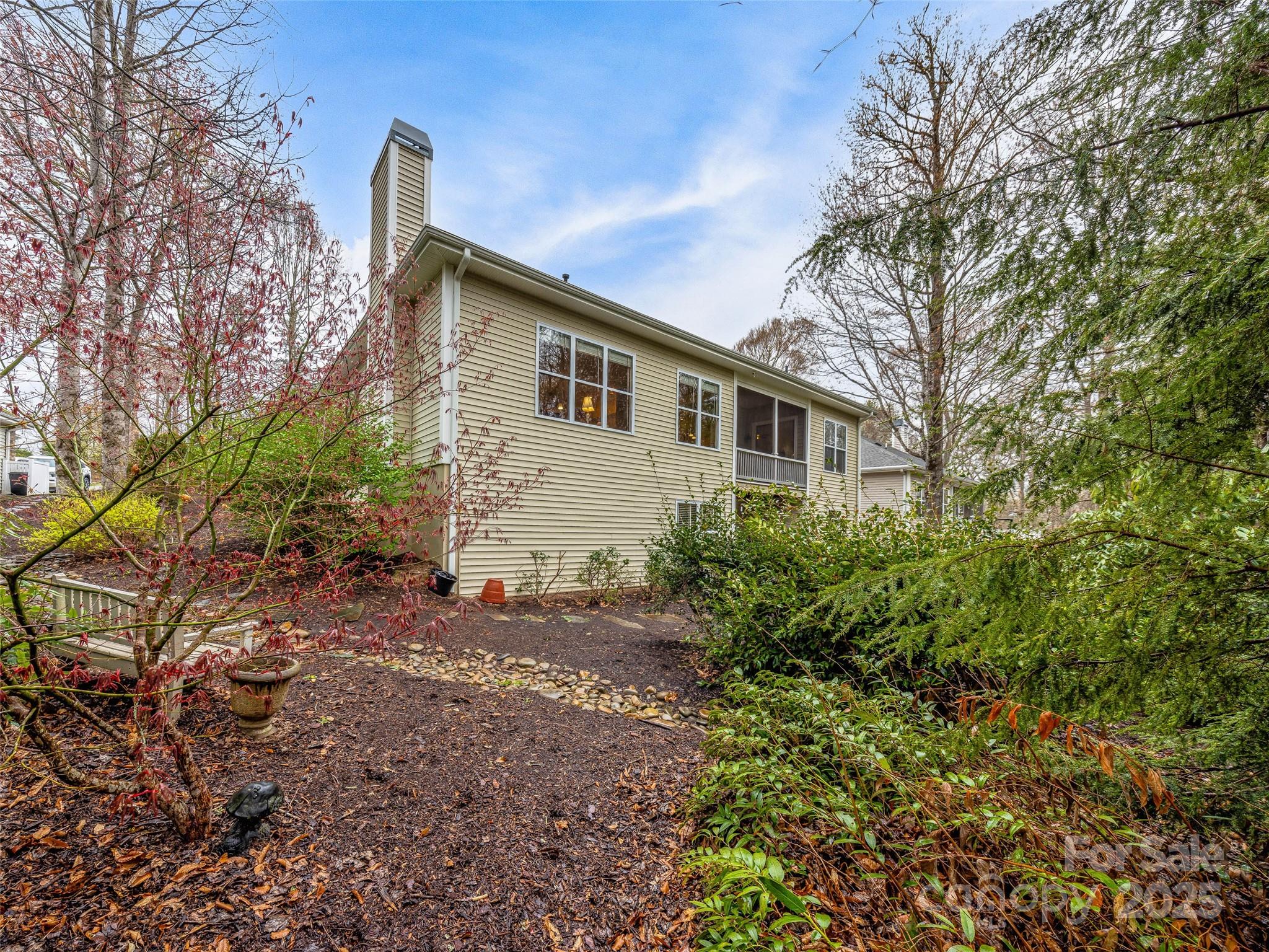 212 Eagle Chase Lane