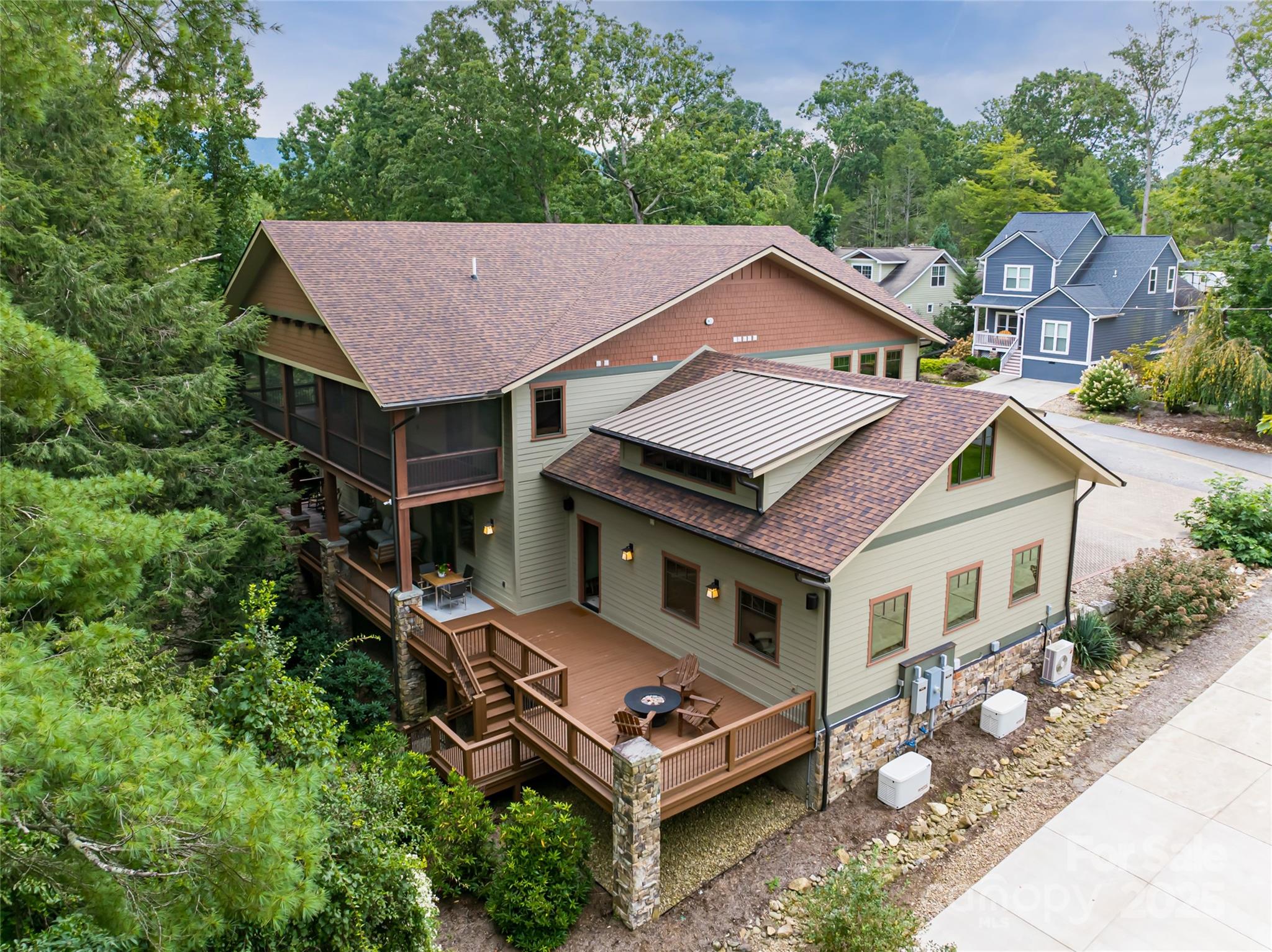 112 Louisa Street