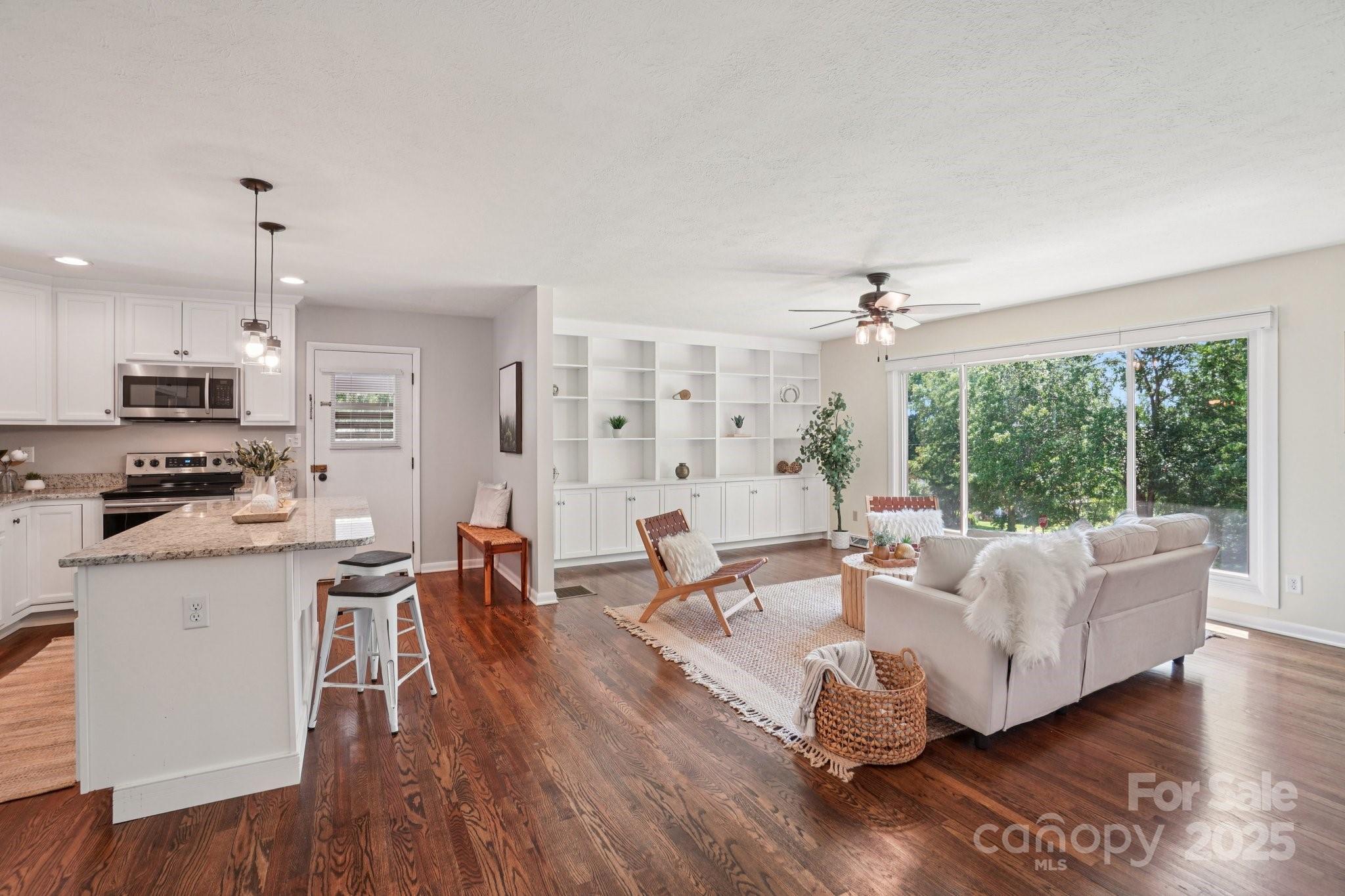1 Forest Lane