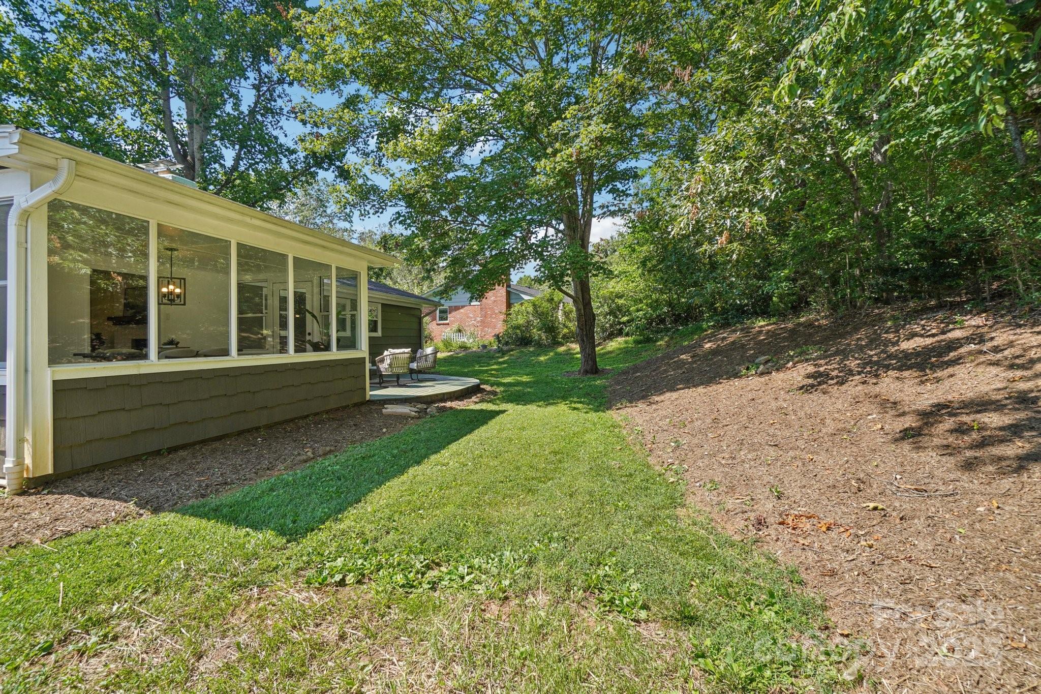 1 Forest Lane