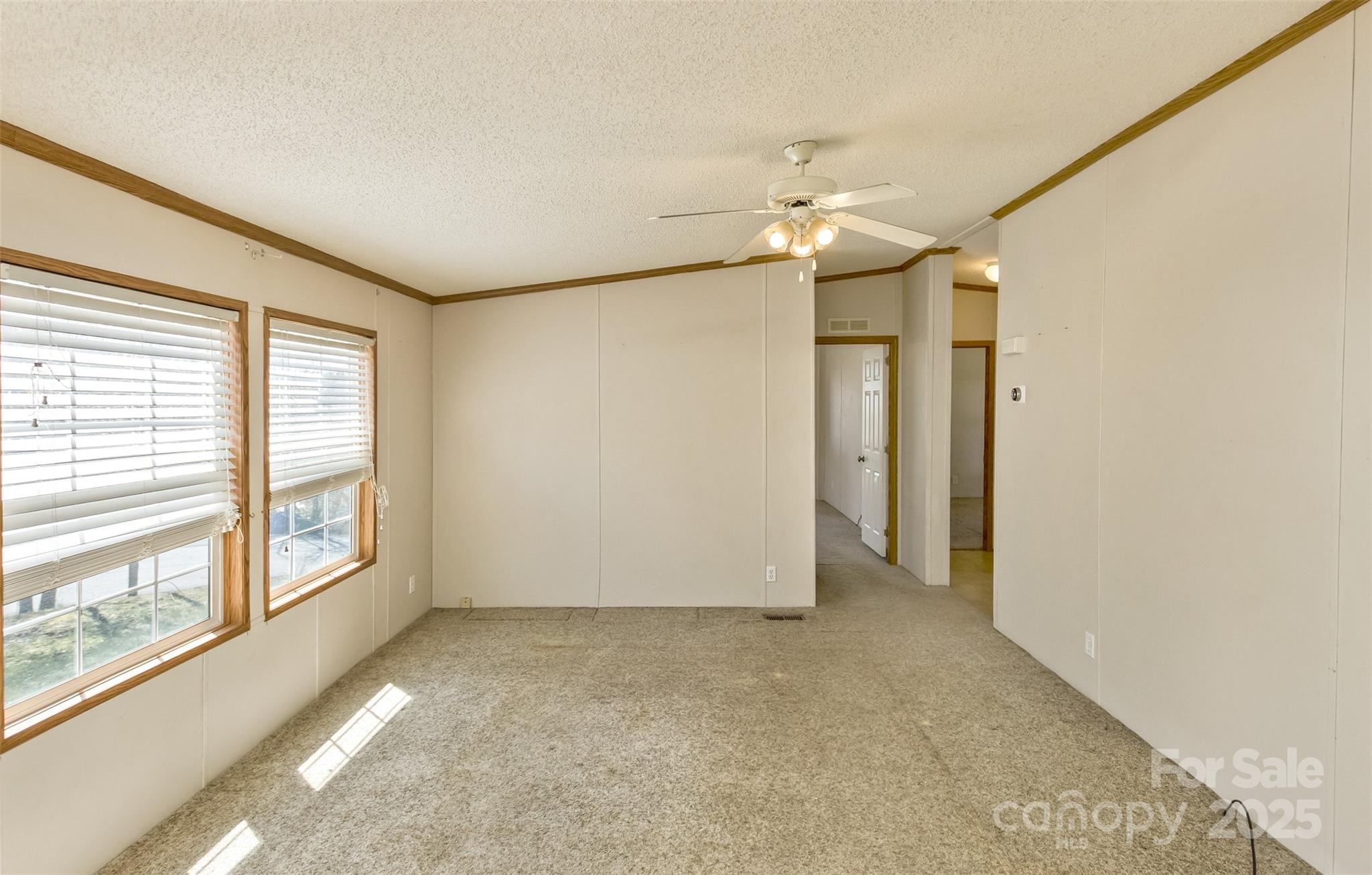 18 Evelyn Acres Drive