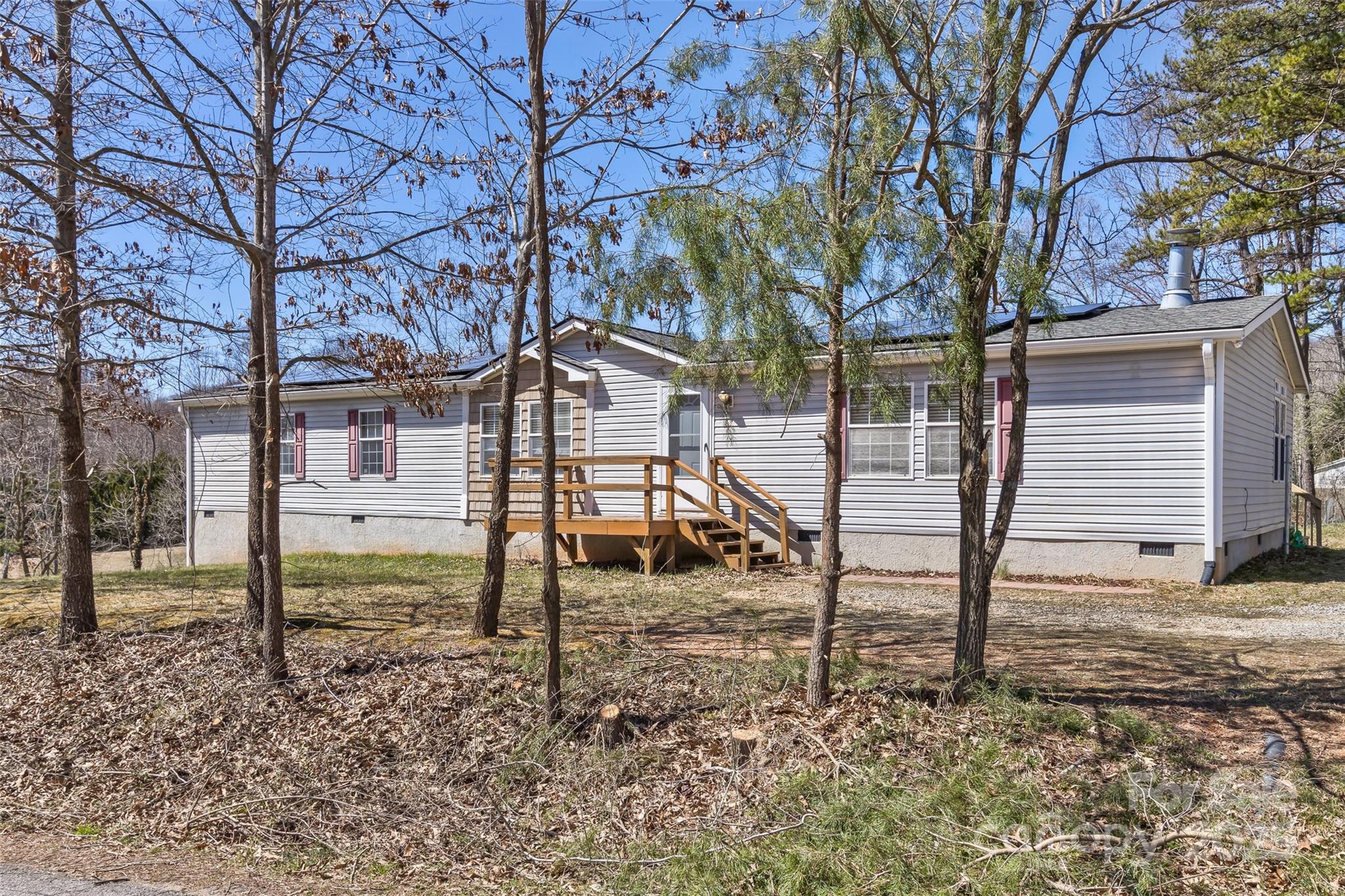 18 Evelyn Acres Drive