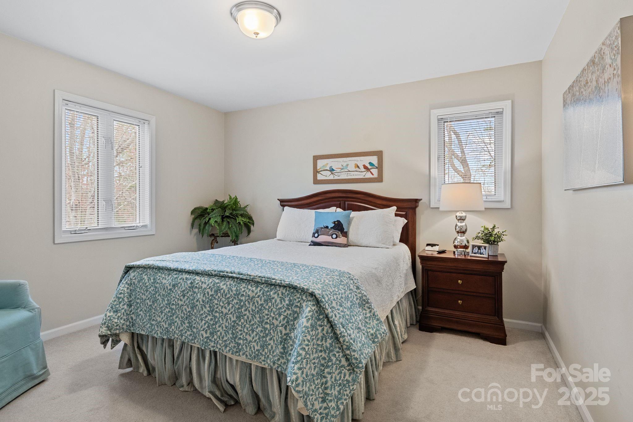 17 Sweetwater Oaks Drive