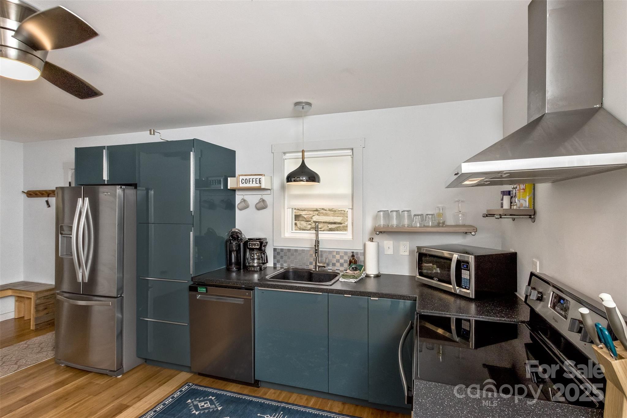 105 Annies Ridge Road