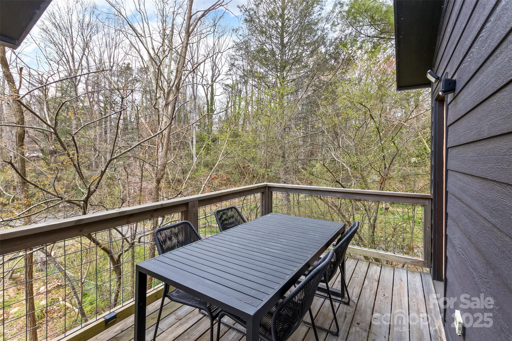105 Annies Ridge Road