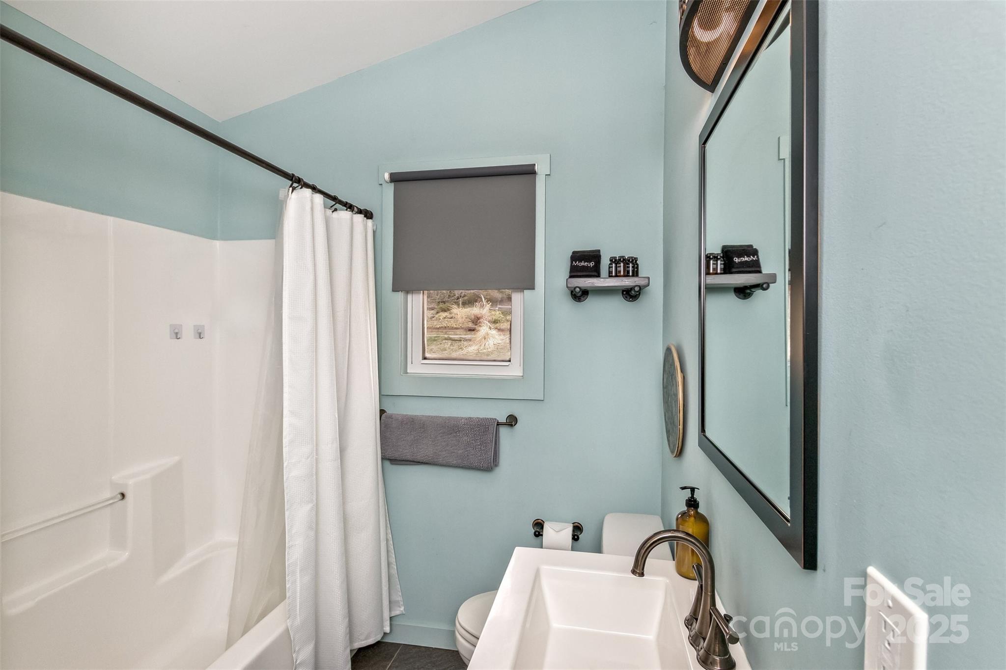 105 Annies Ridge Road