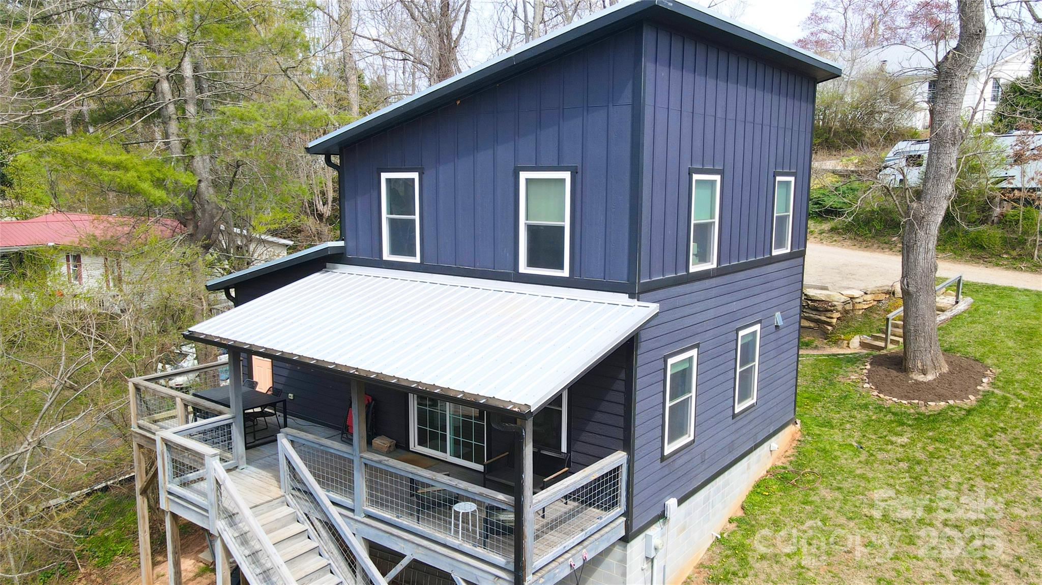 105 Annies Ridge Road