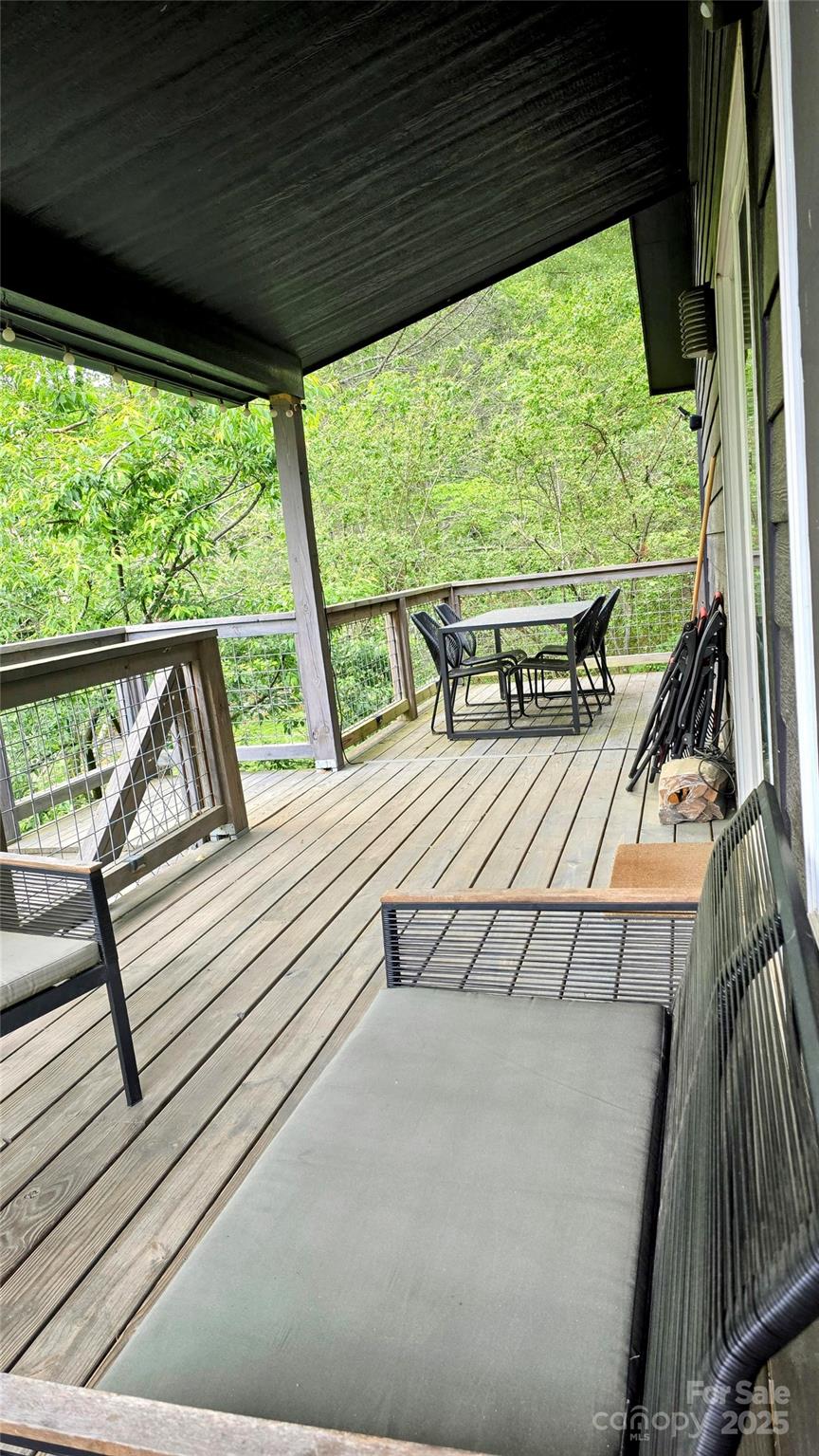 105 Annies Ridge Road