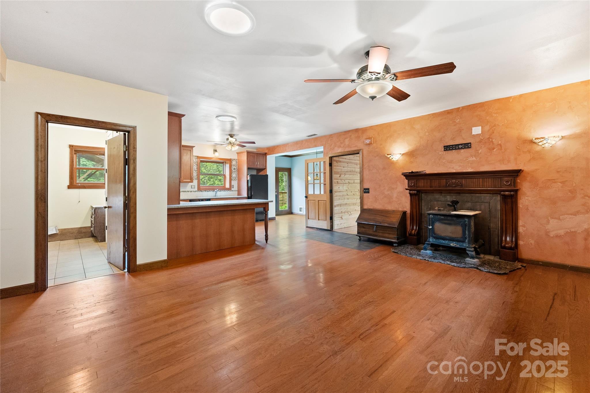731 Old Fort Road