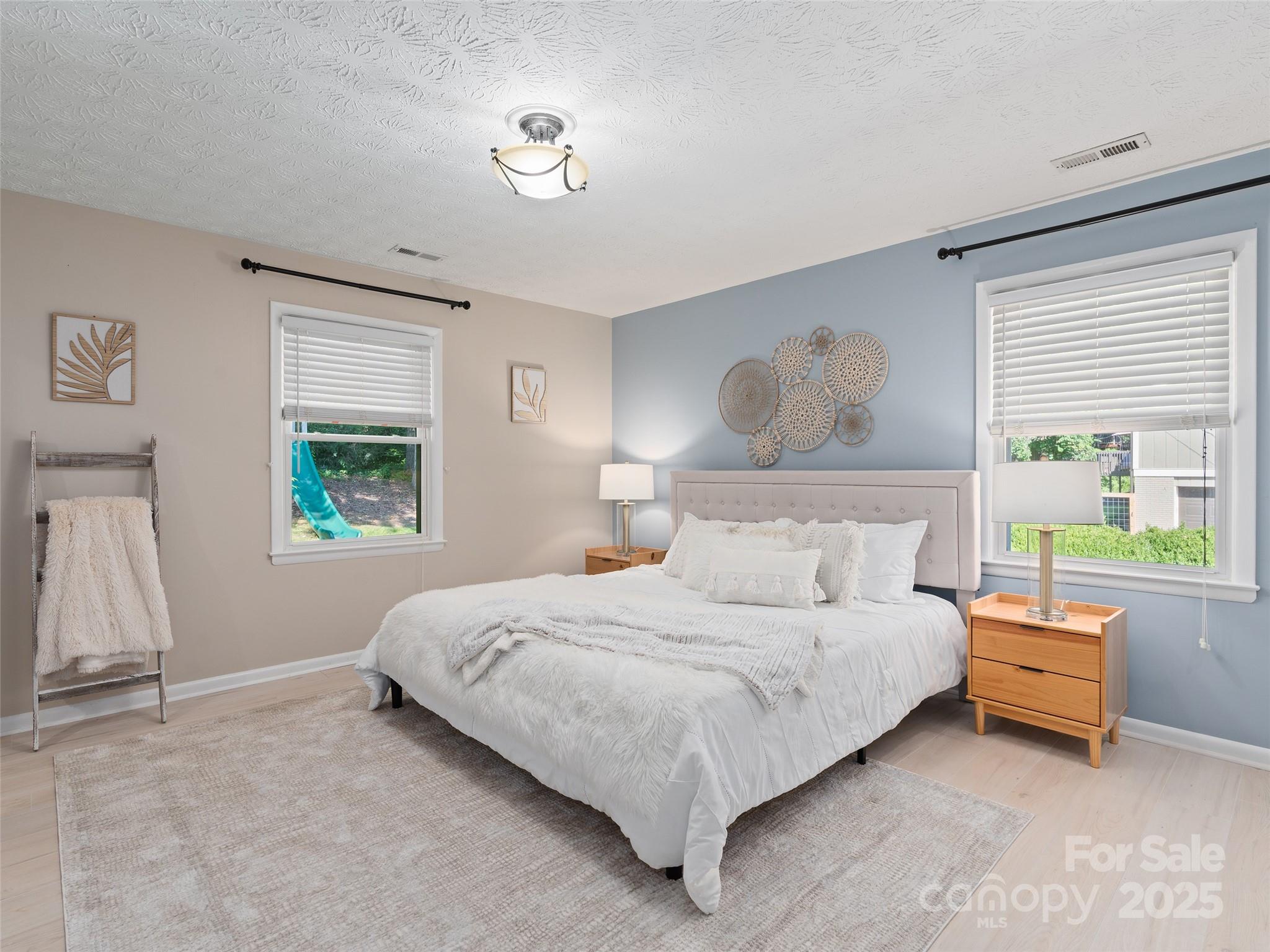 324 Woody Lane