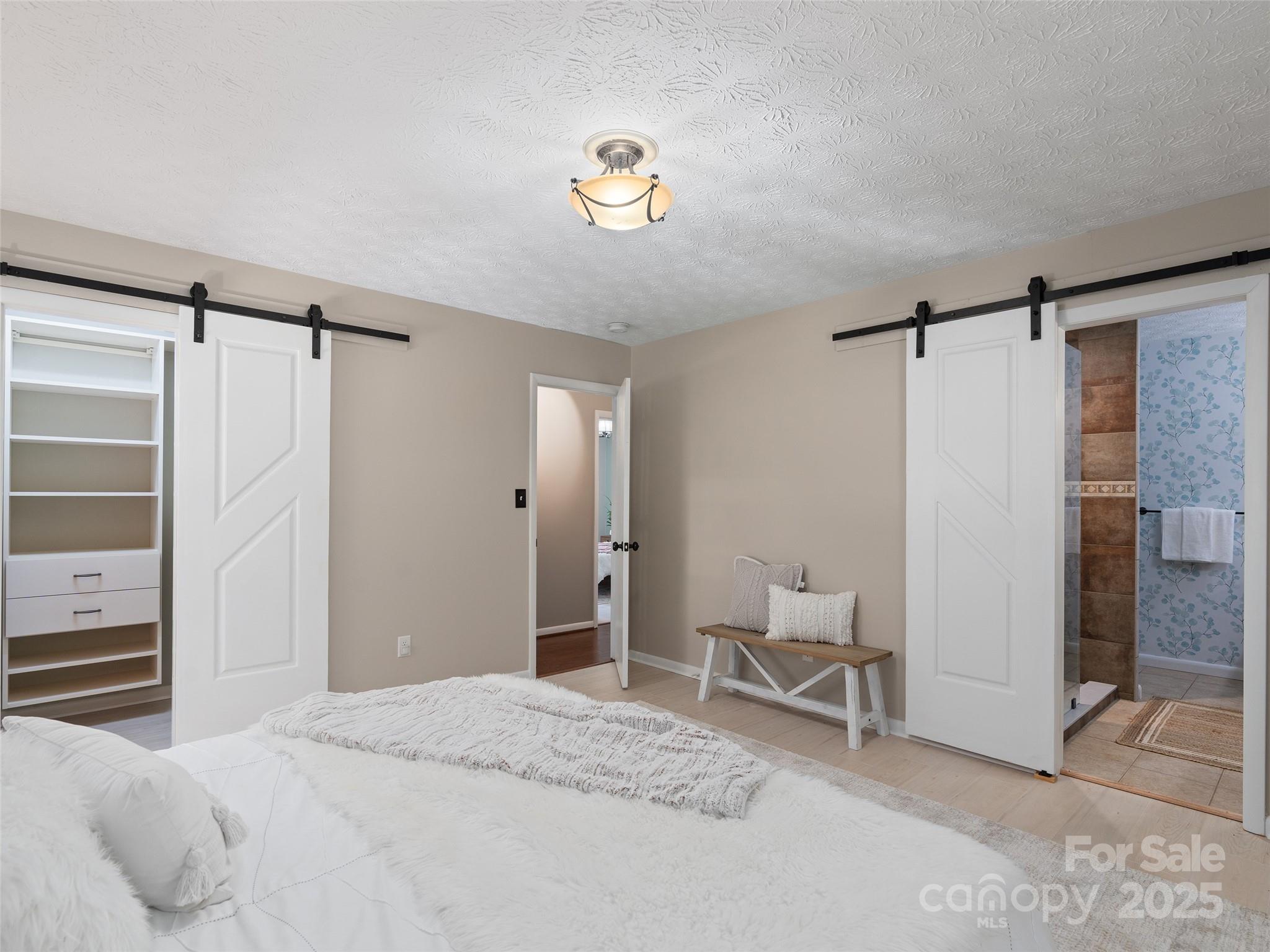 324 Woody Lane