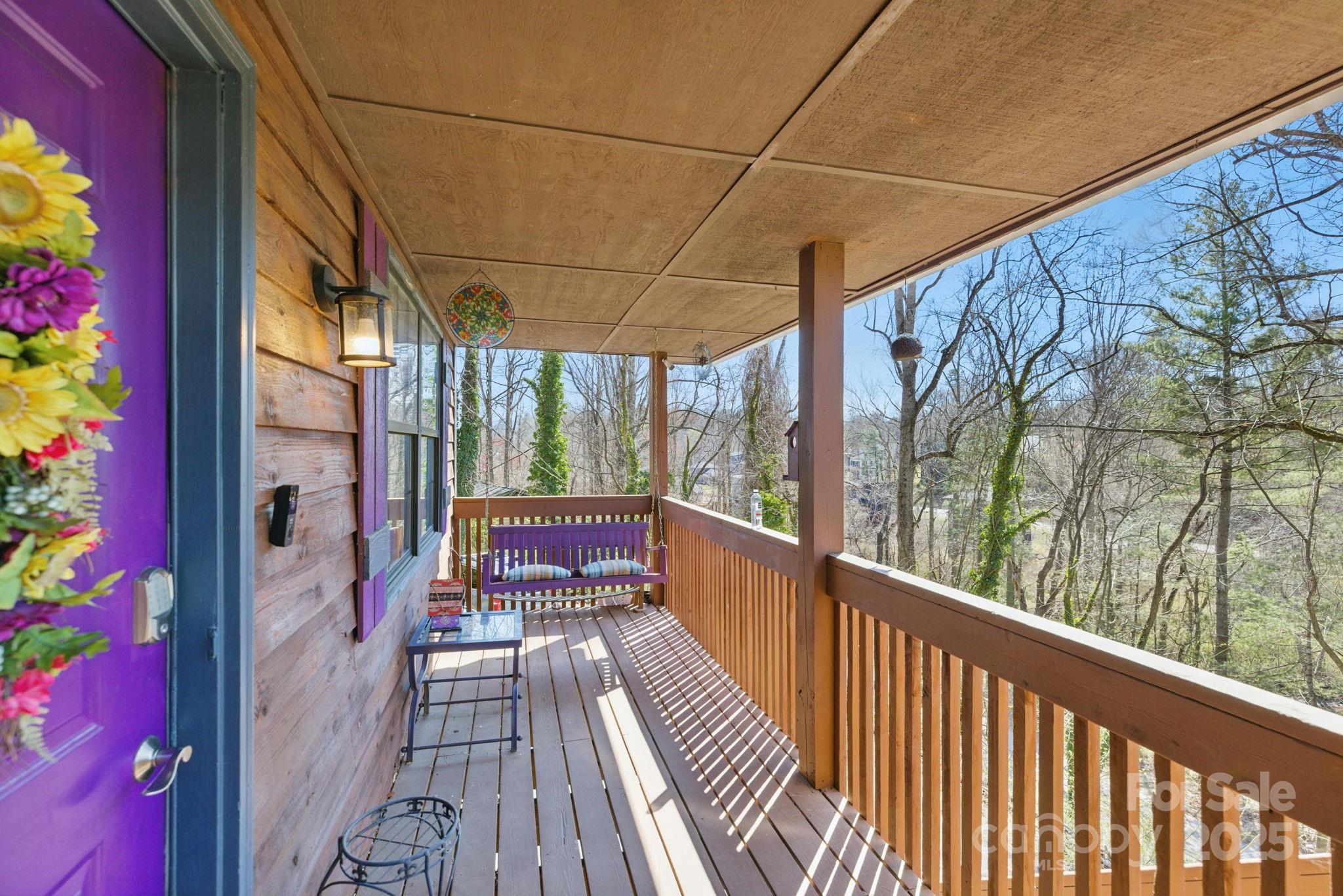 39 Lakeside Drive