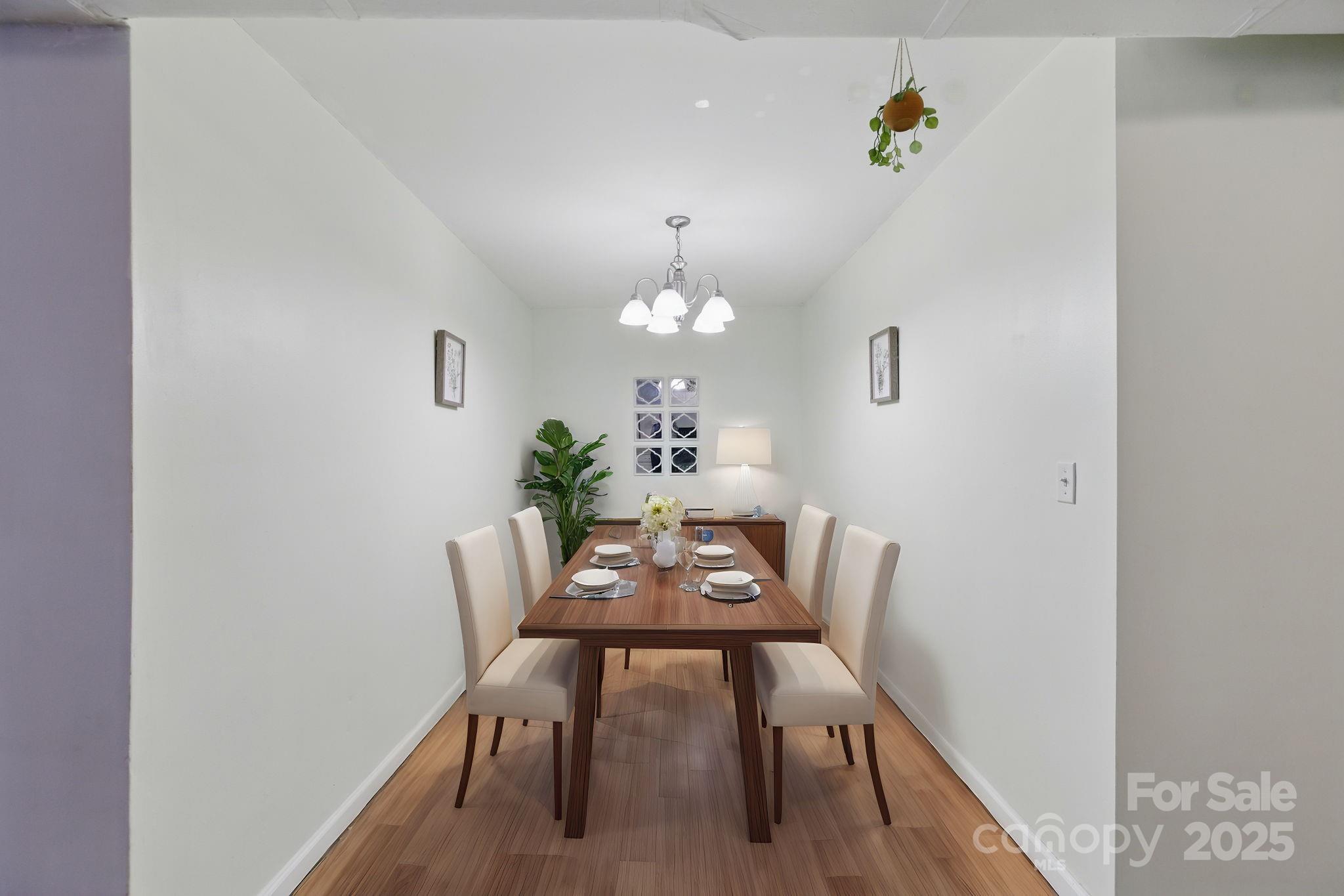 39 Lakeside Drive