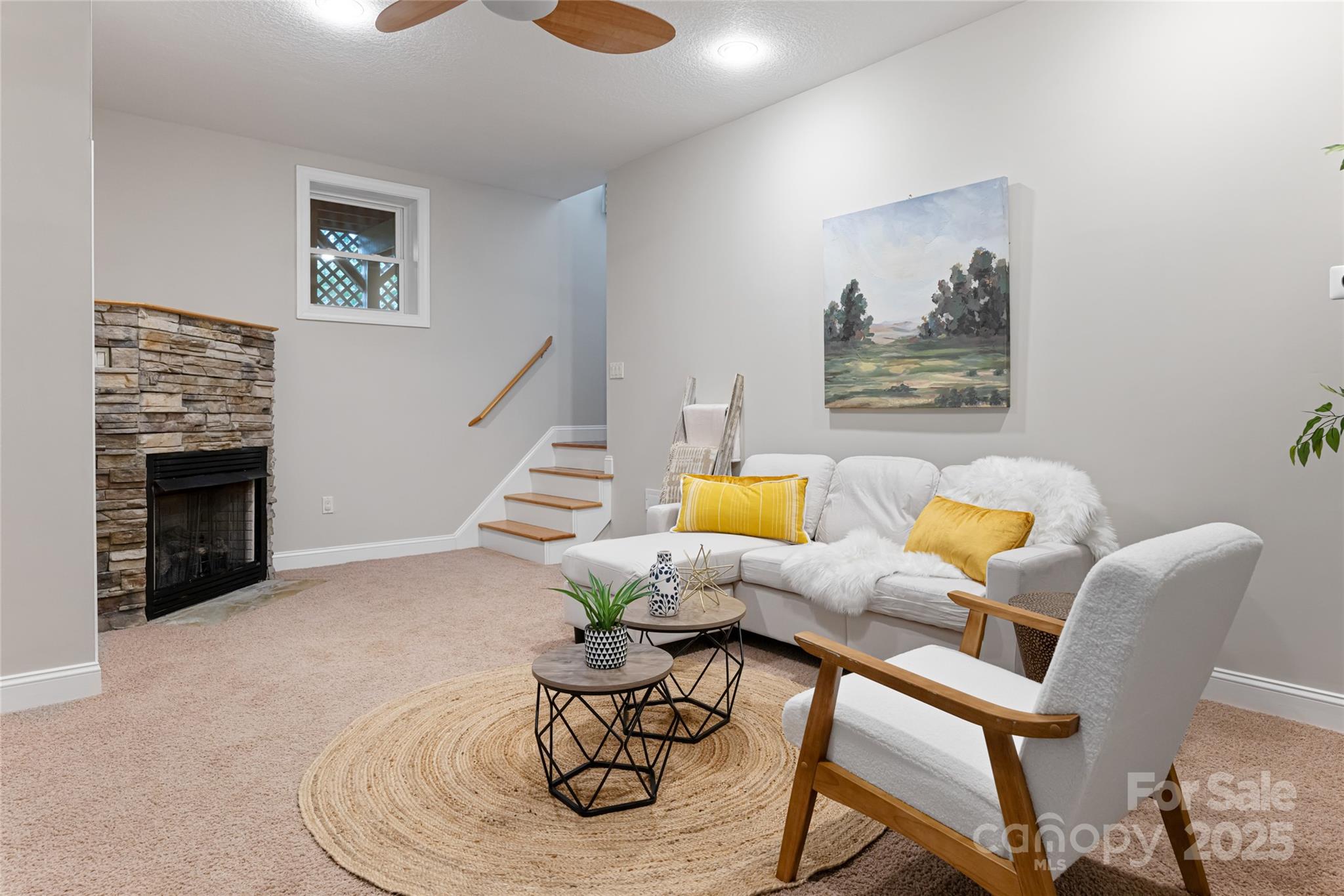 15 Falcon Crest Drive