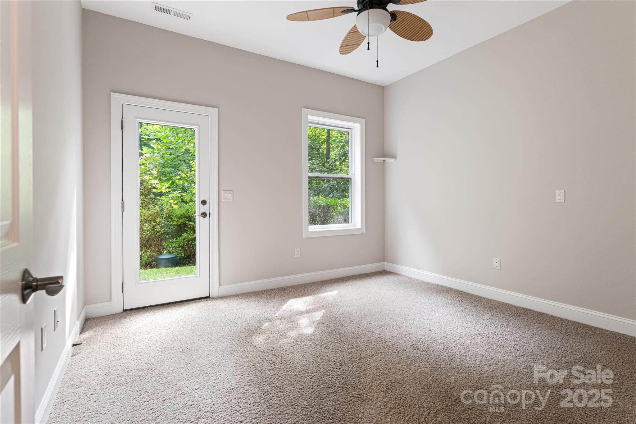 15 Falcon Crest Drive