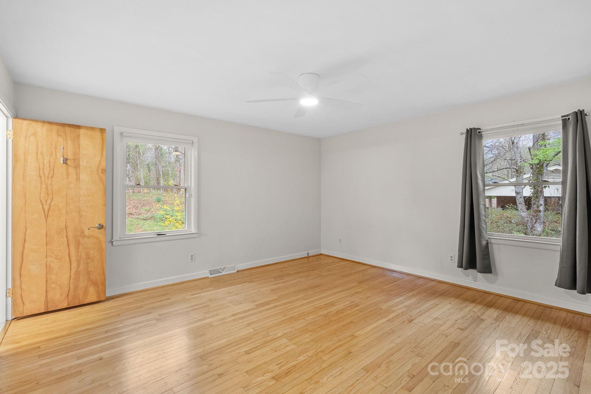 2 Fawn Drive