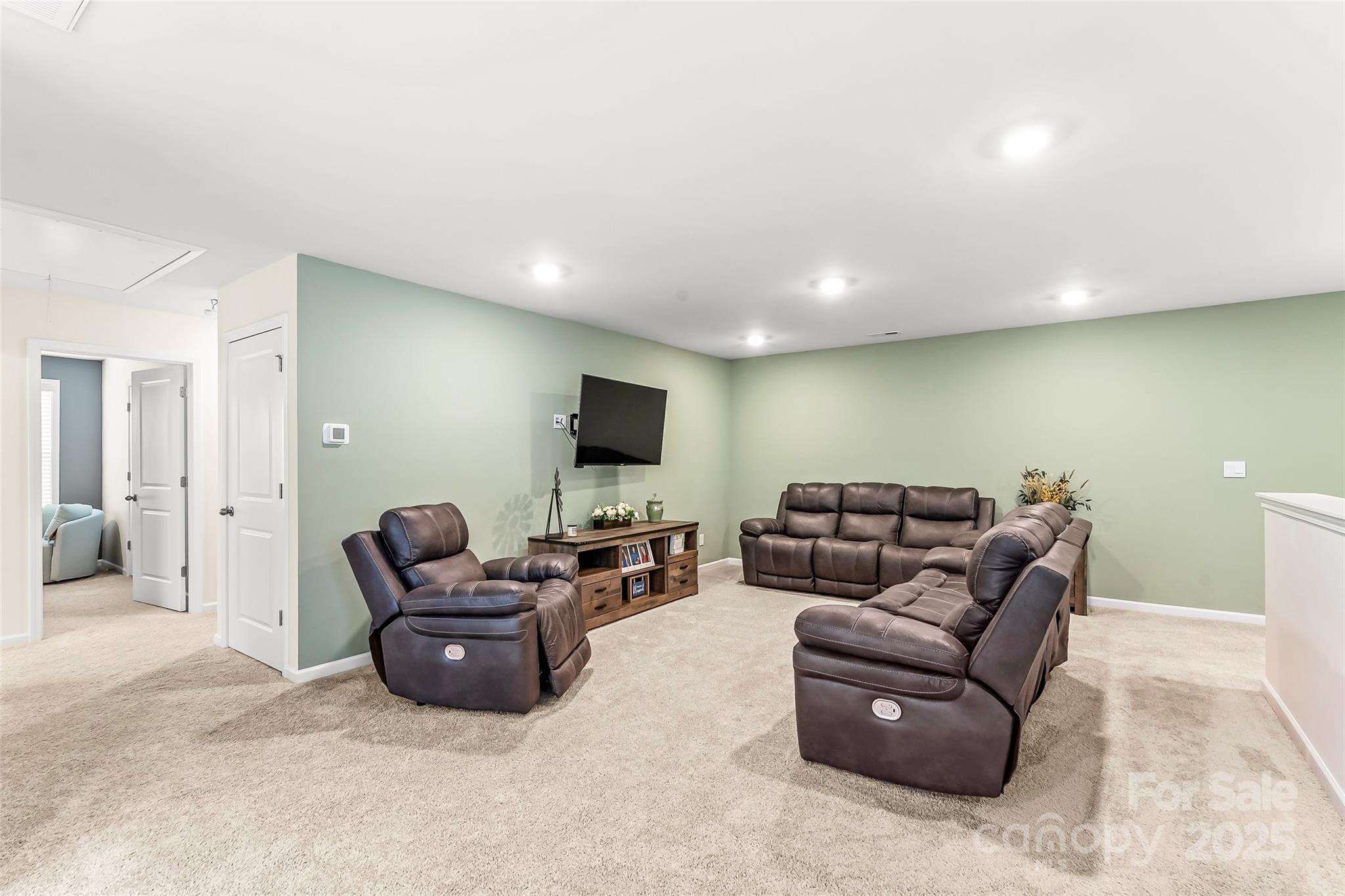4112 Steel Way
