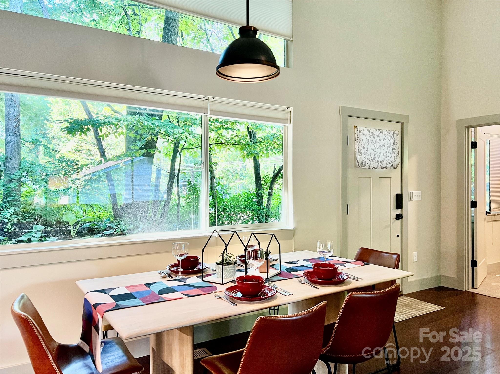 710 Rhododendron Avenue