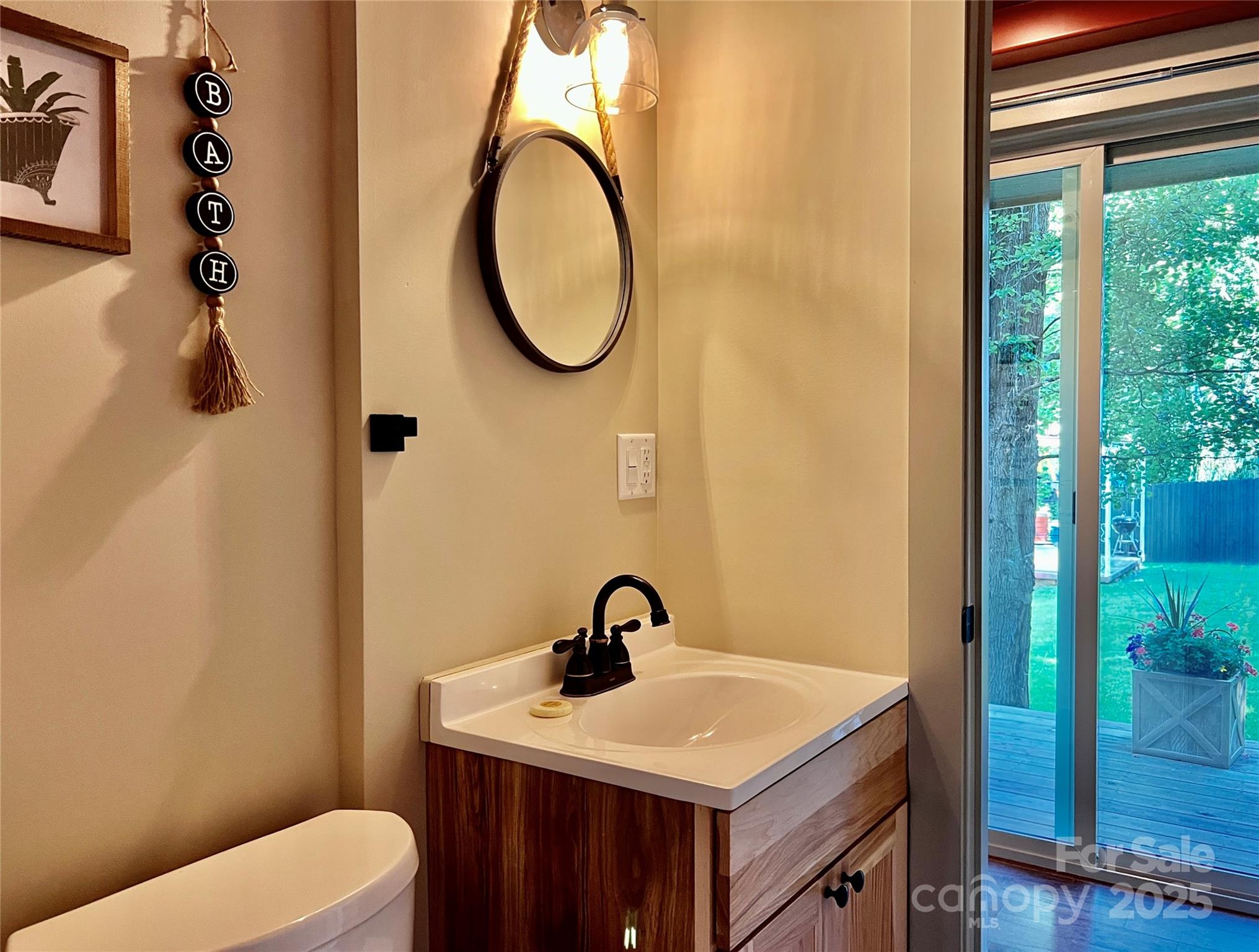 710 Rhododendron Avenue