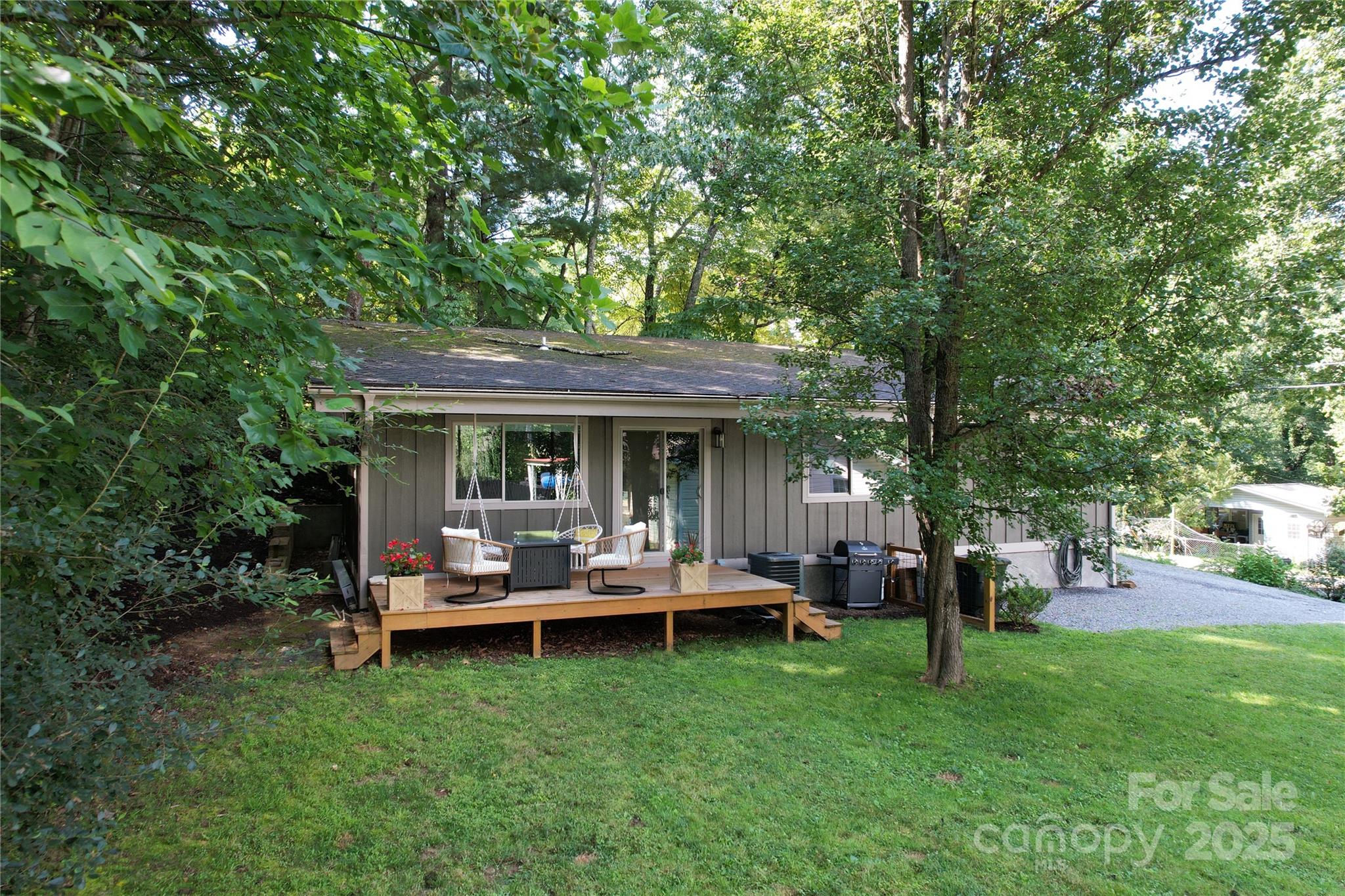 710 Rhododendron Avenue