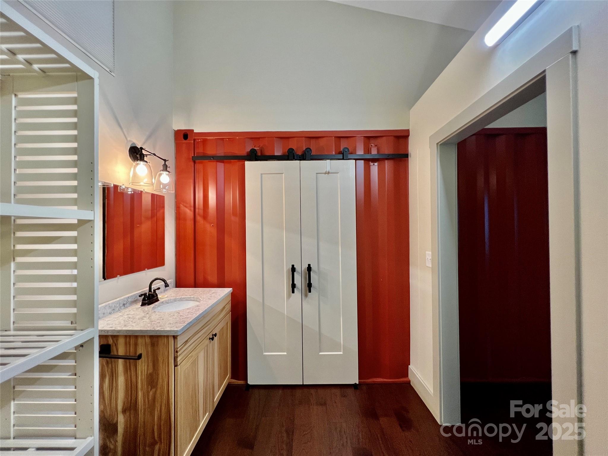 710 Rhododendron Avenue