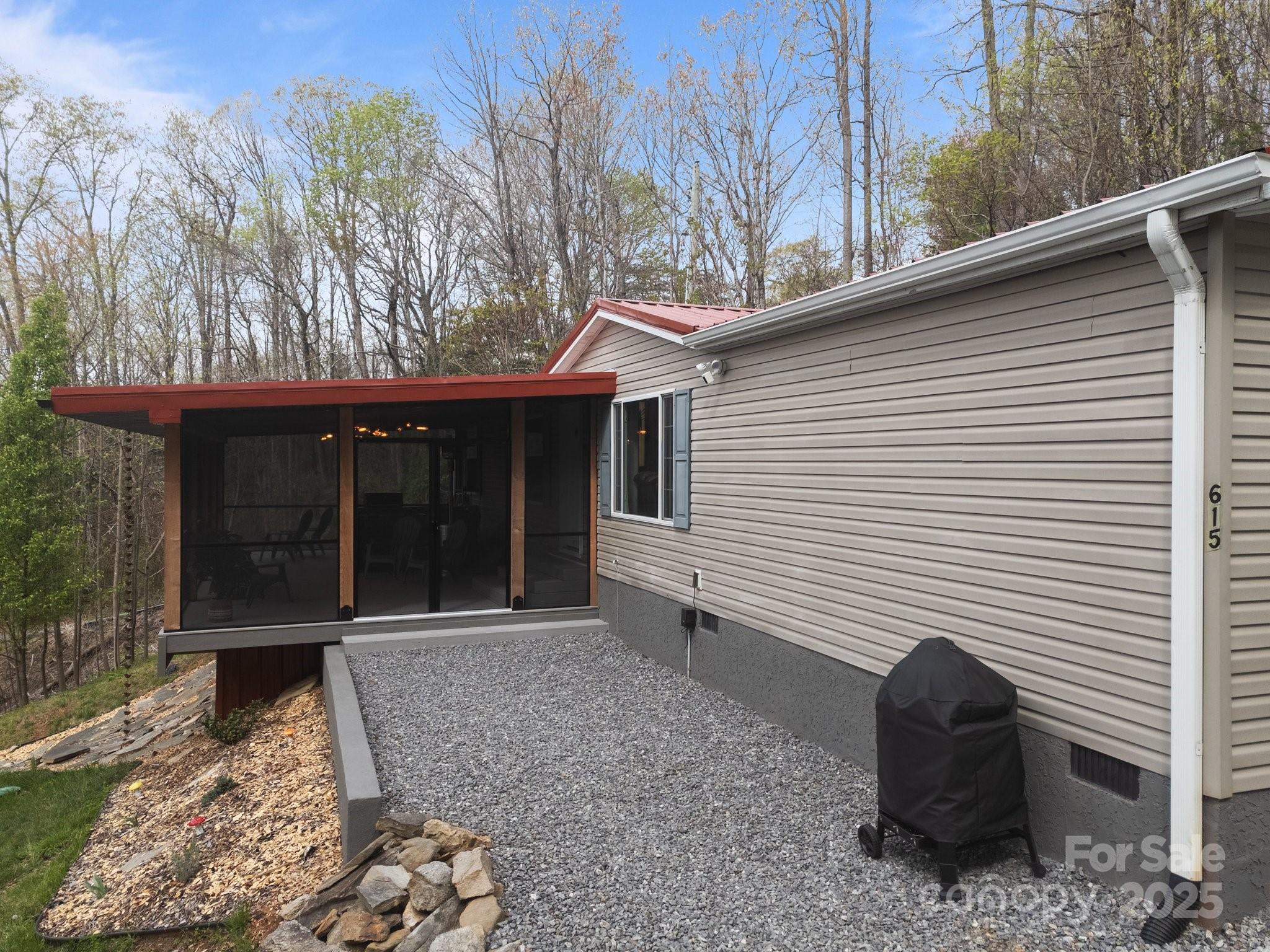 615 School Road E