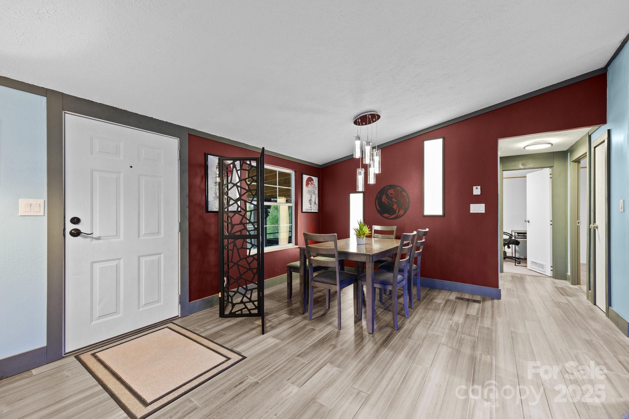 615 School Road E