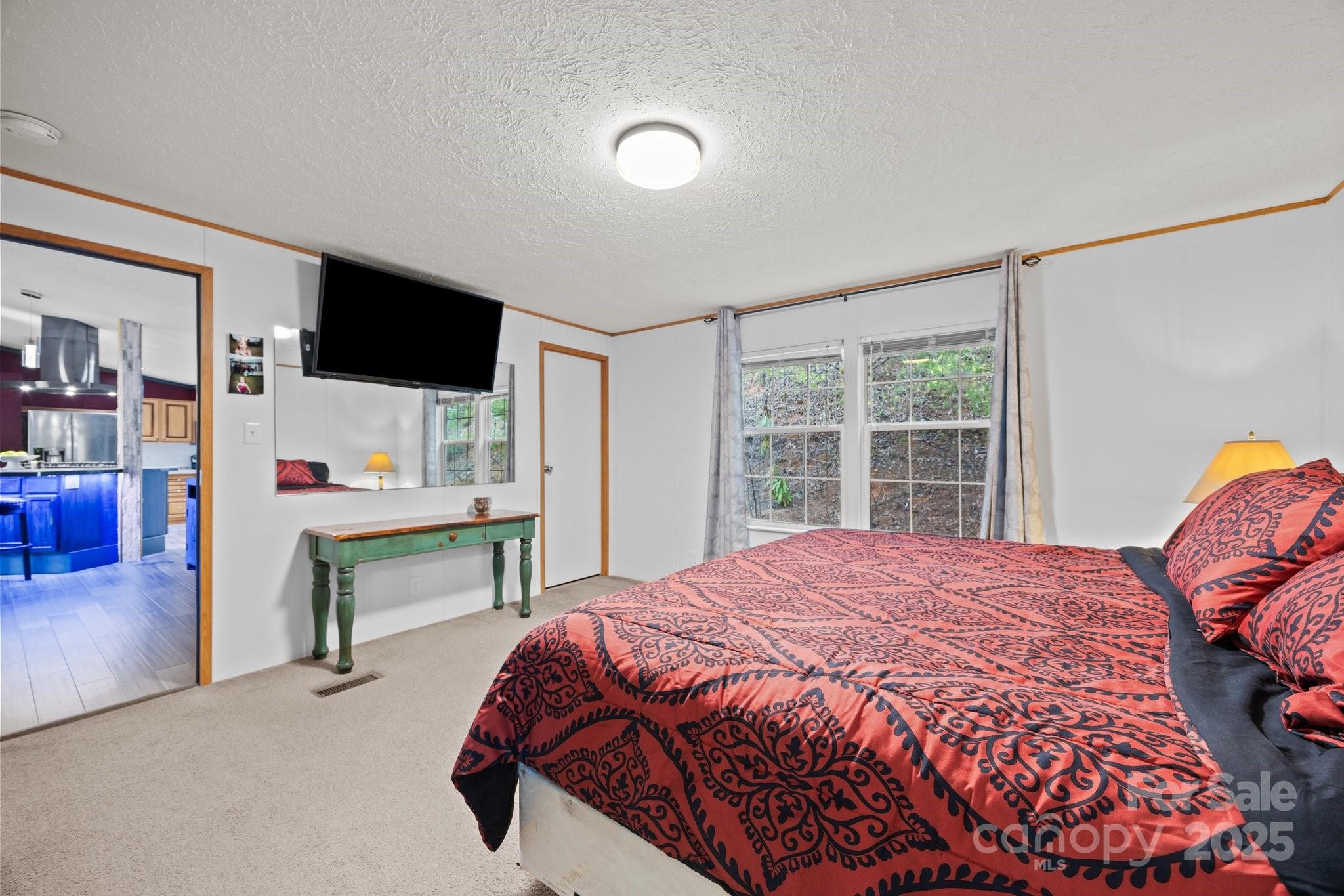 615 School Road E