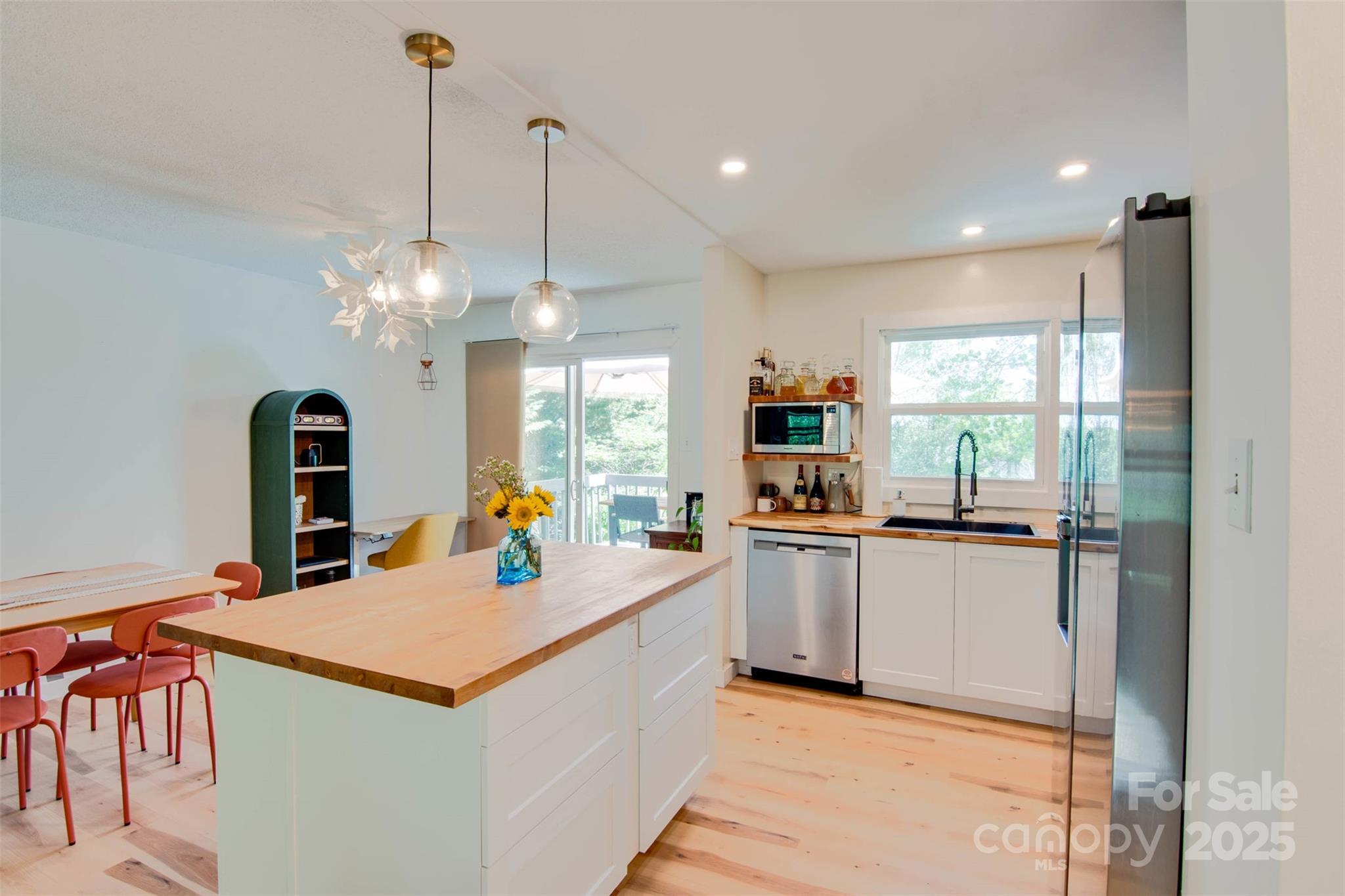 7 Guinevere Court