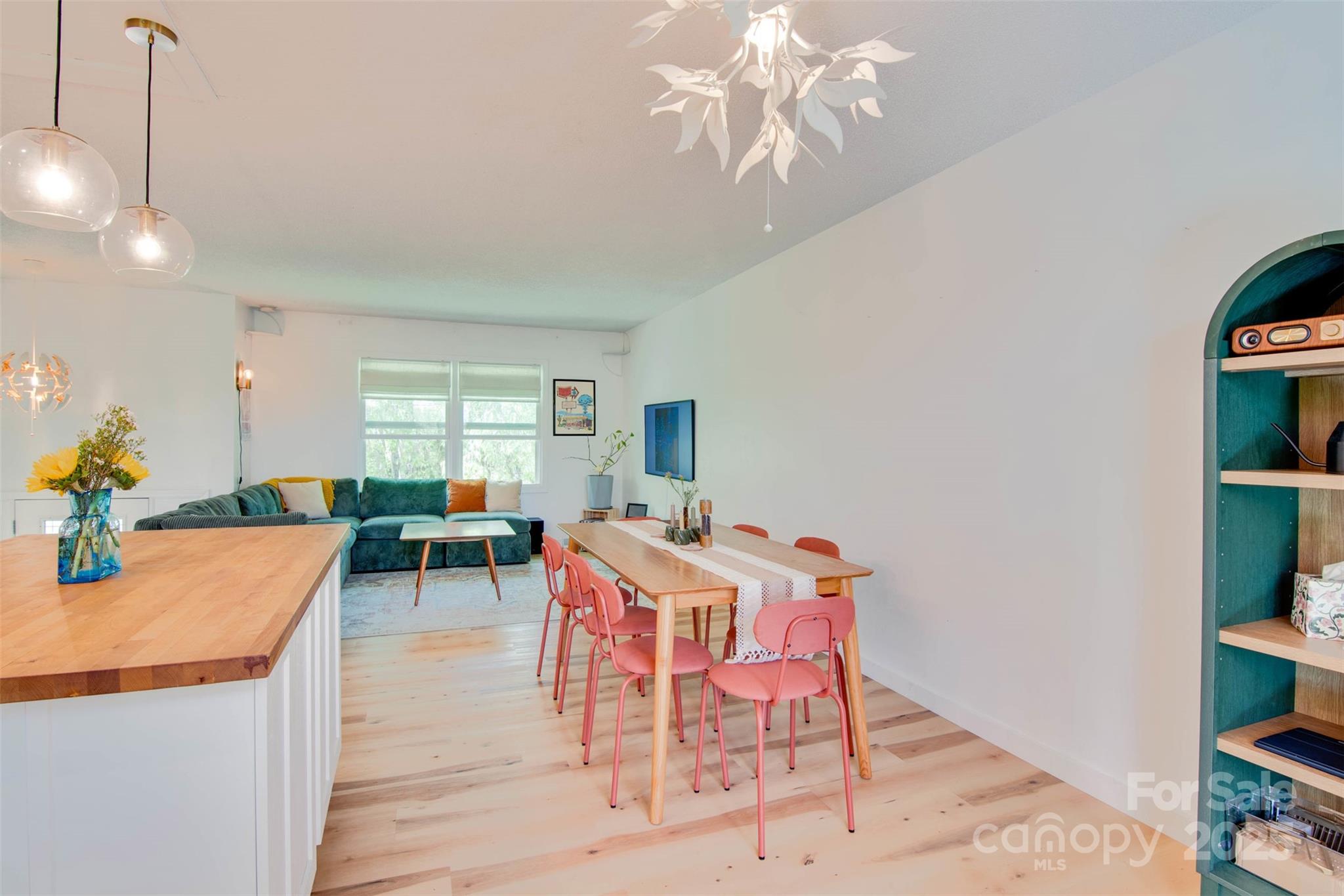 7 Guinevere Court