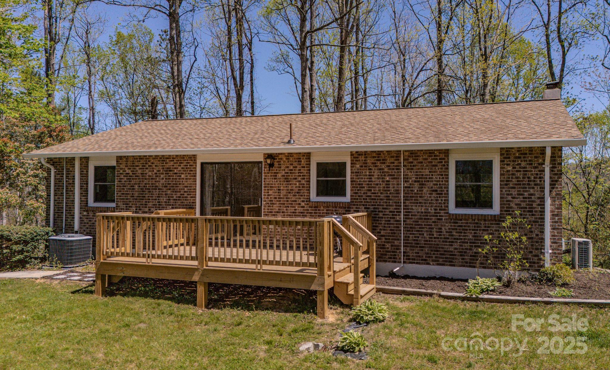 280 Fletcher View Drive