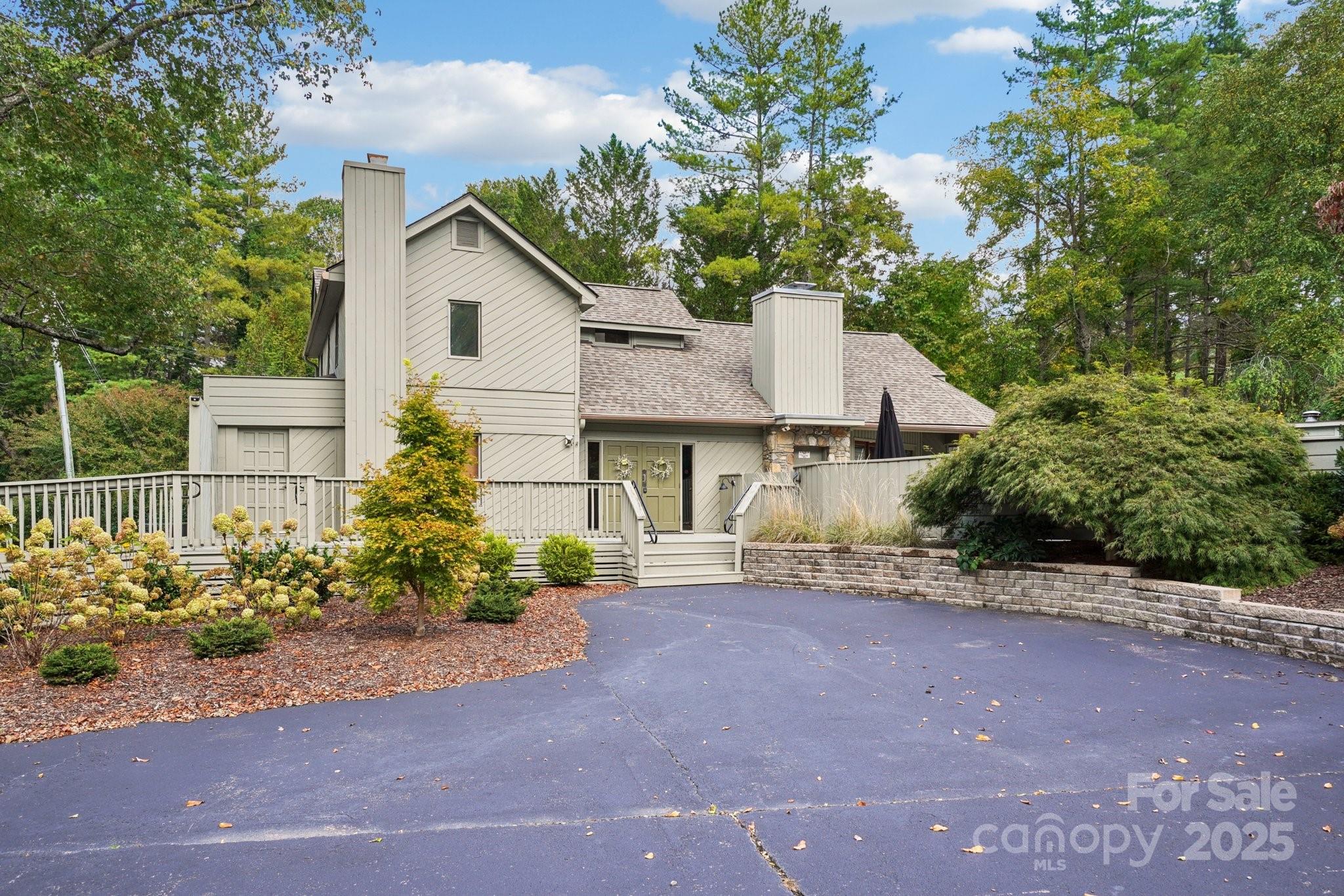 601 Timber Lane