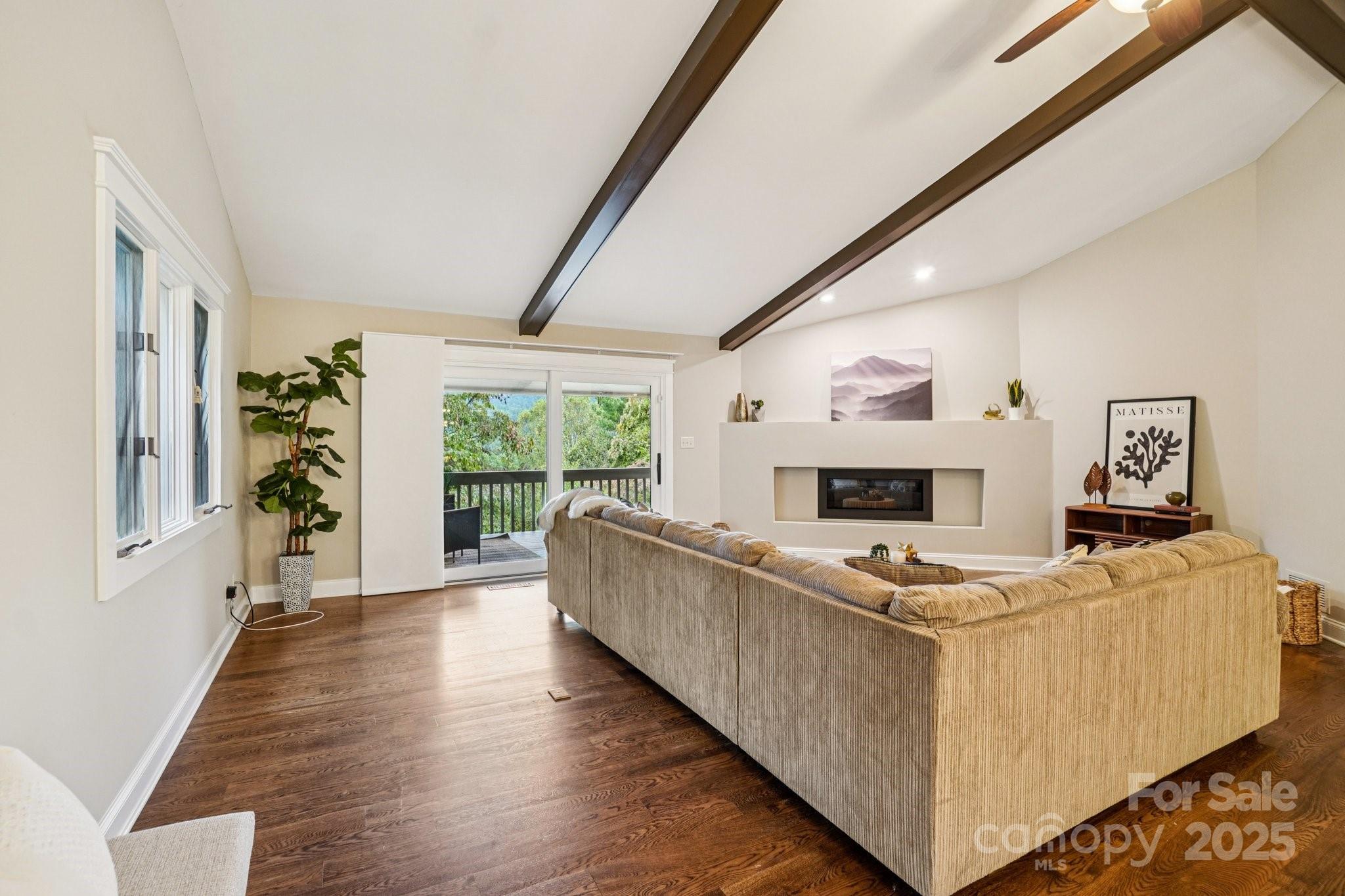 601 Timber Lane