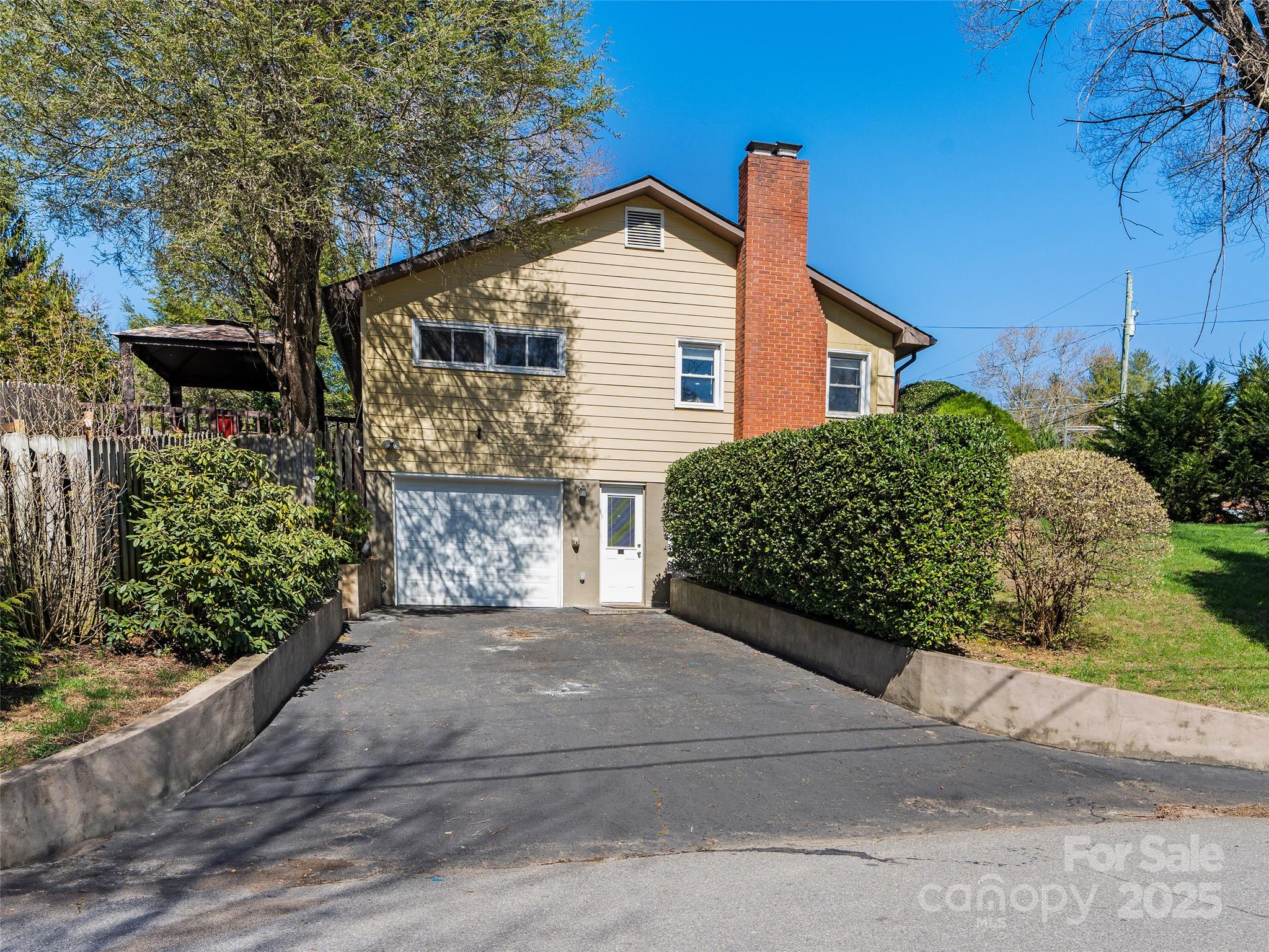 184 Aurora Drive