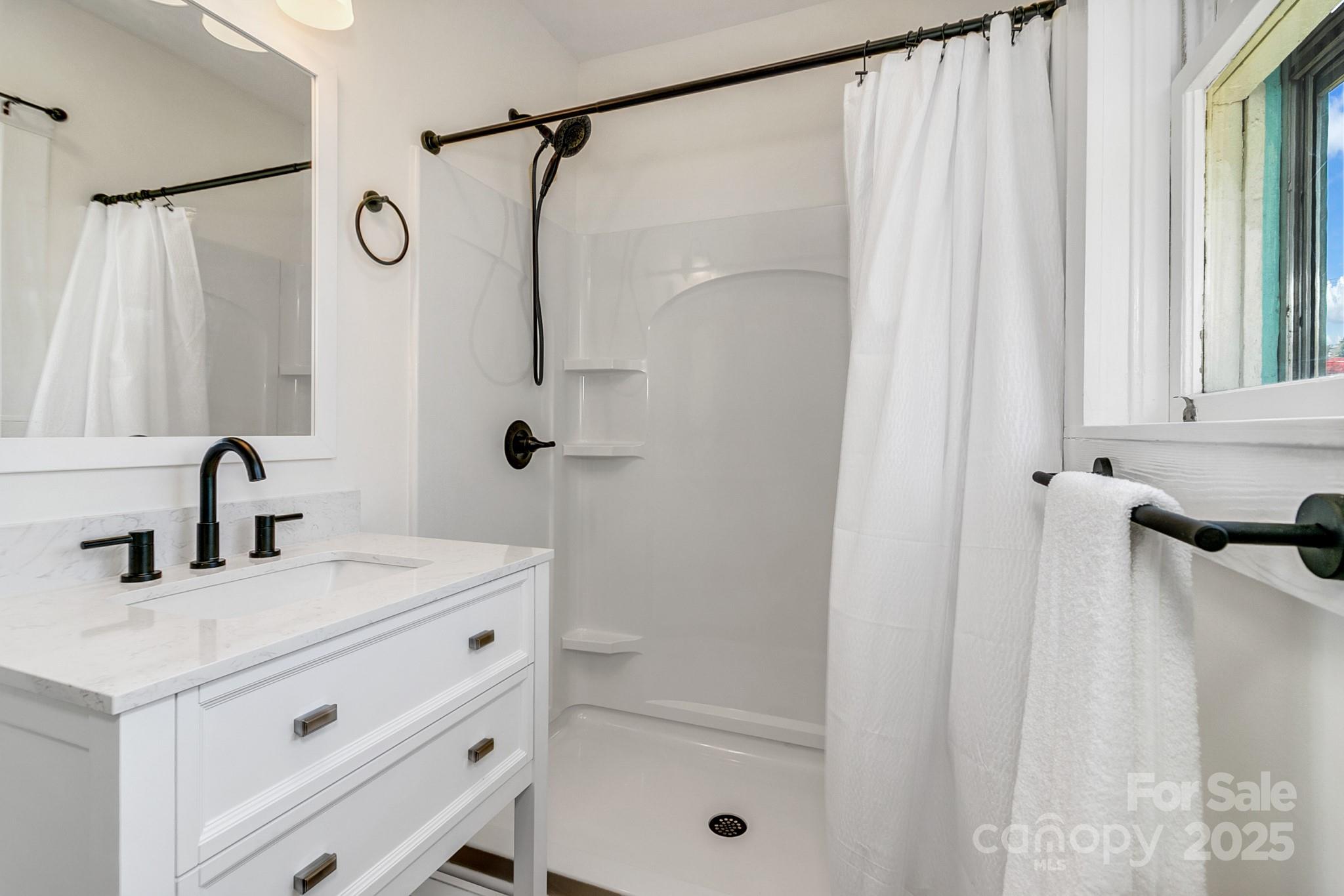 122 Old Nc 63 Highway