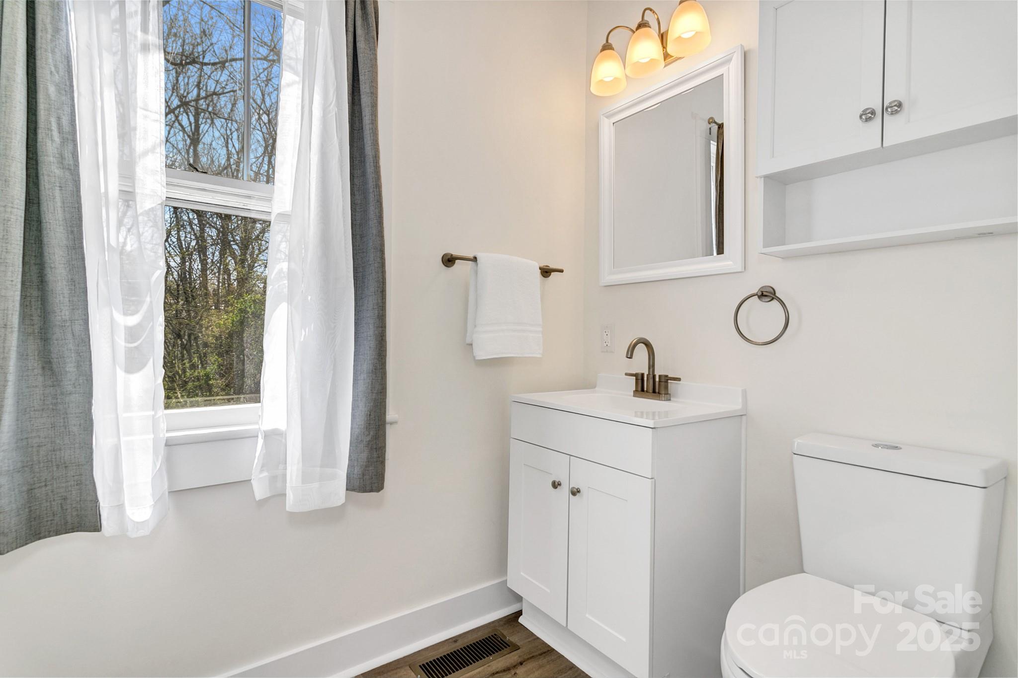 122 Old Nc 63 Highway