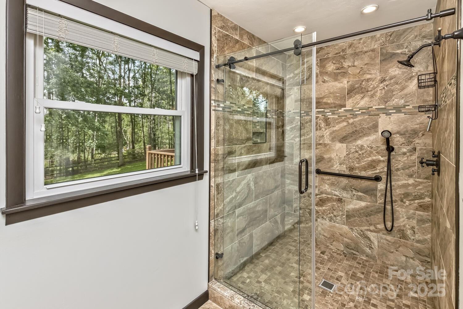 27 Glen Crest Drive