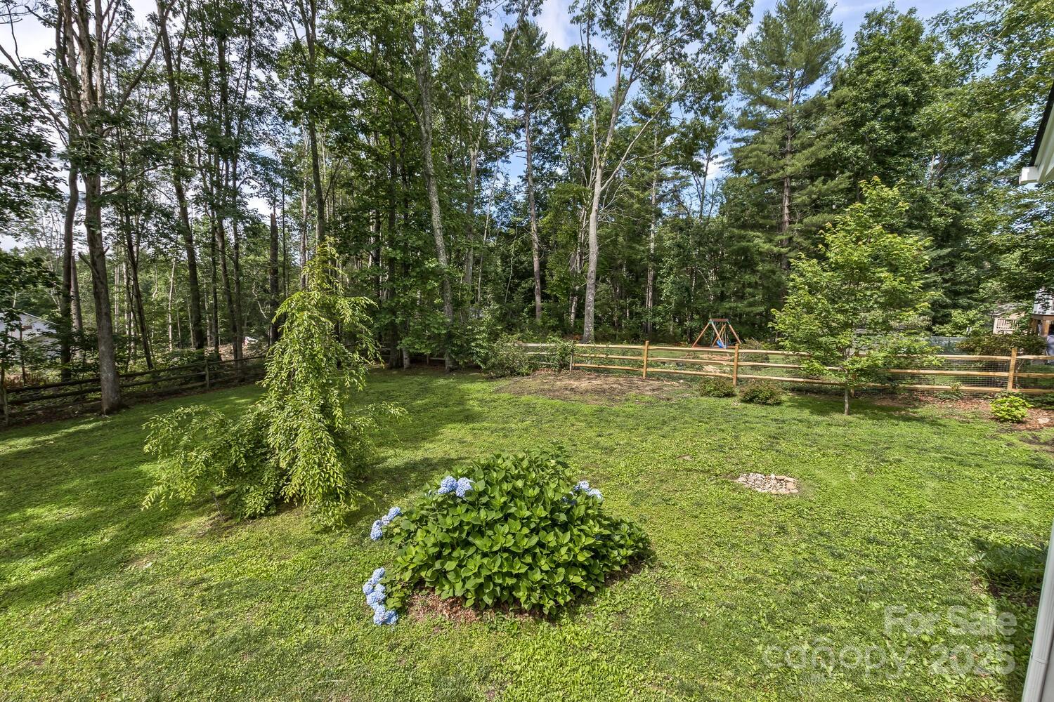 27 Glen Crest Drive