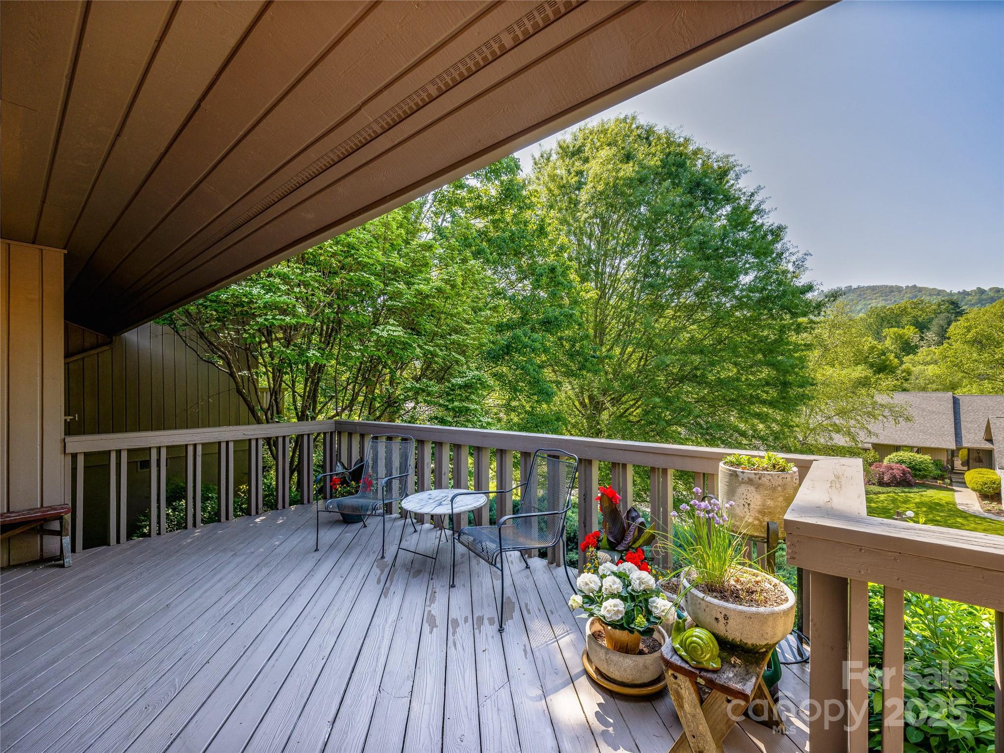 3 Governors Drive