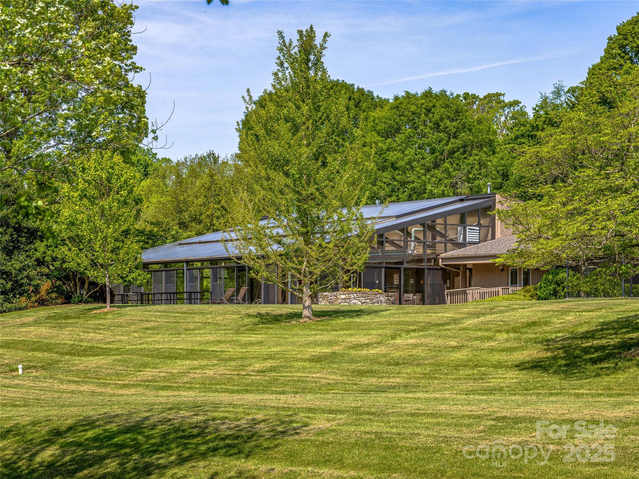 3 Governors Drive