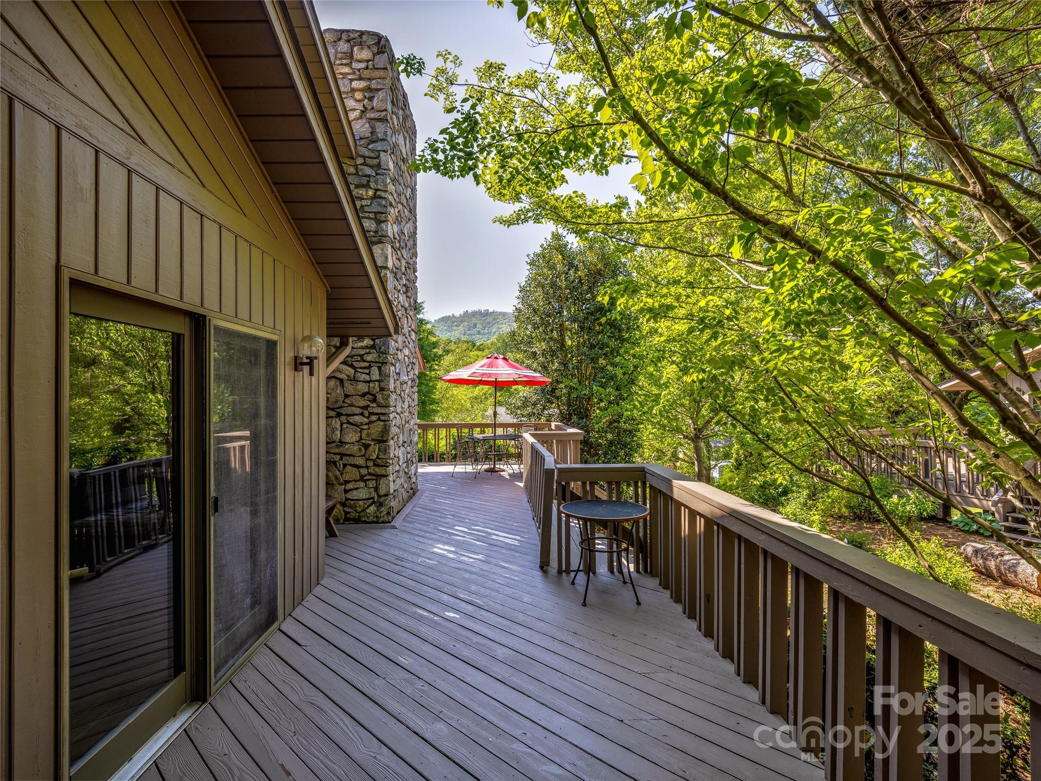 3 Governors Drive