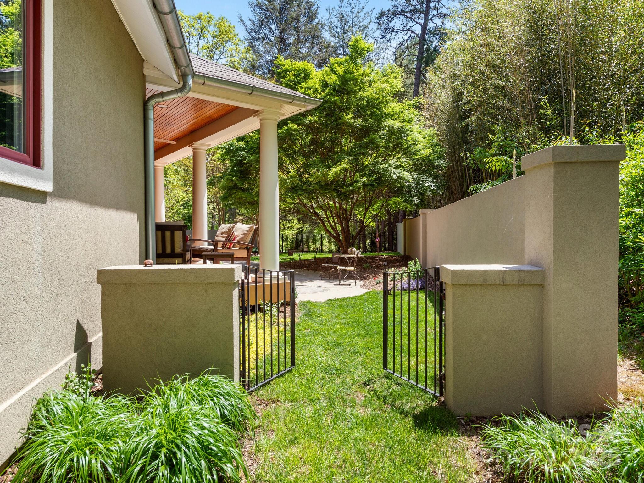 18 Ozark Spring Lane