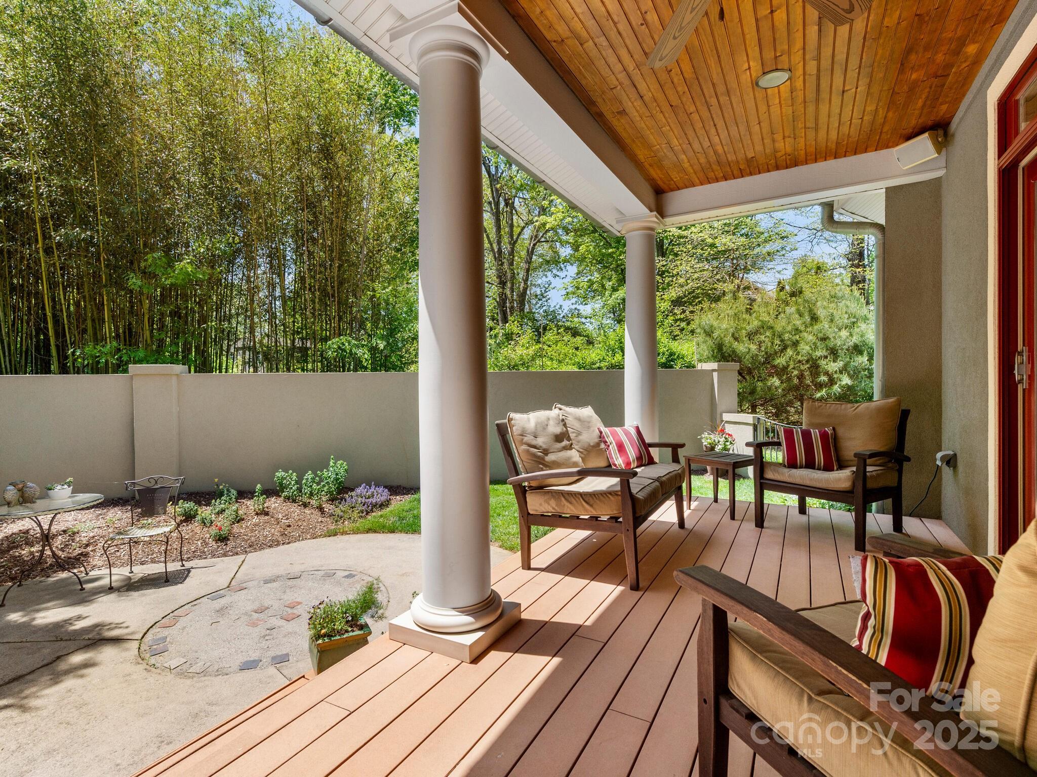 18 Ozark Spring Lane