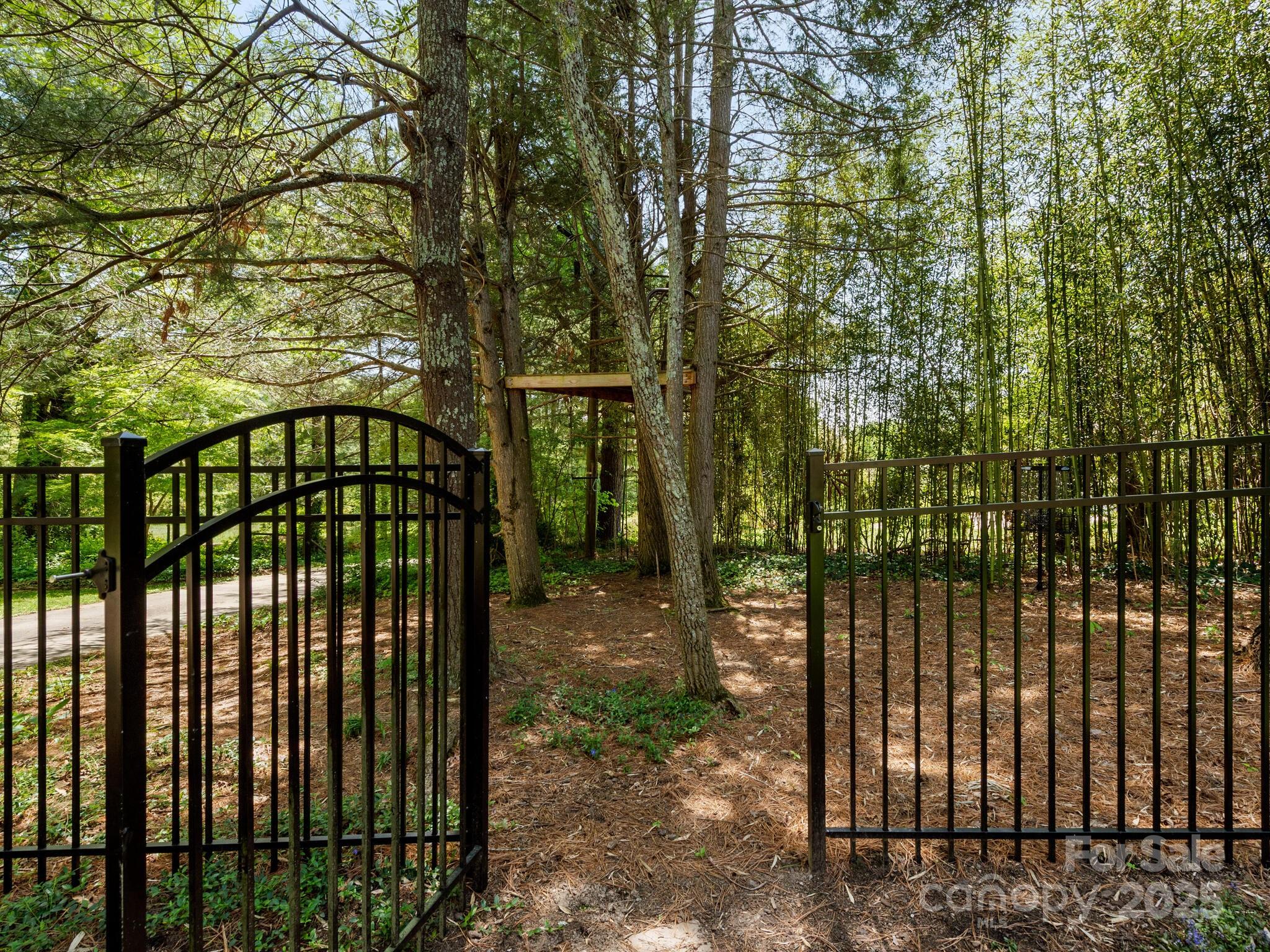 18 Ozark Spring Lane
