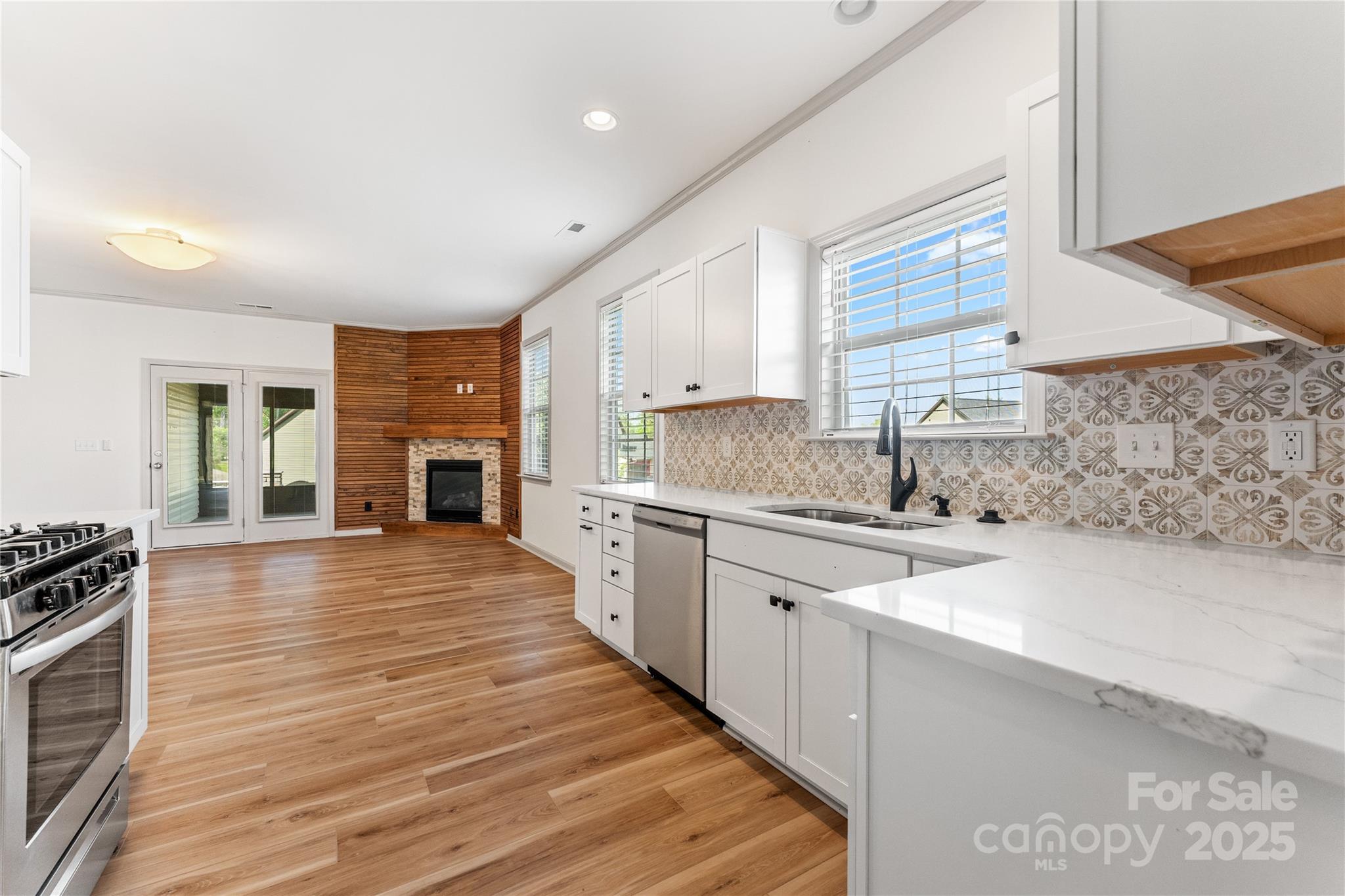 133 Water Leaf Drive