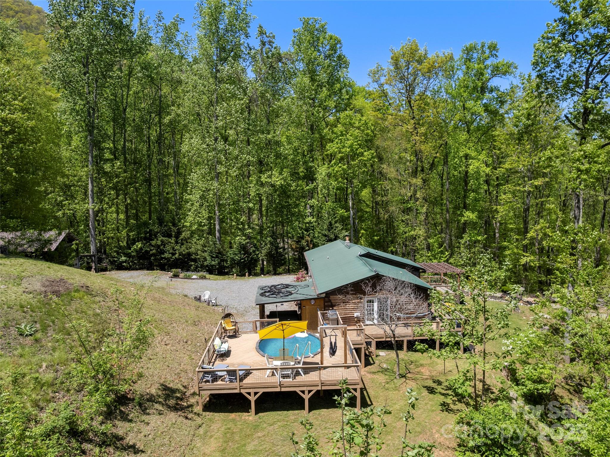 44 Sutton Knob Road