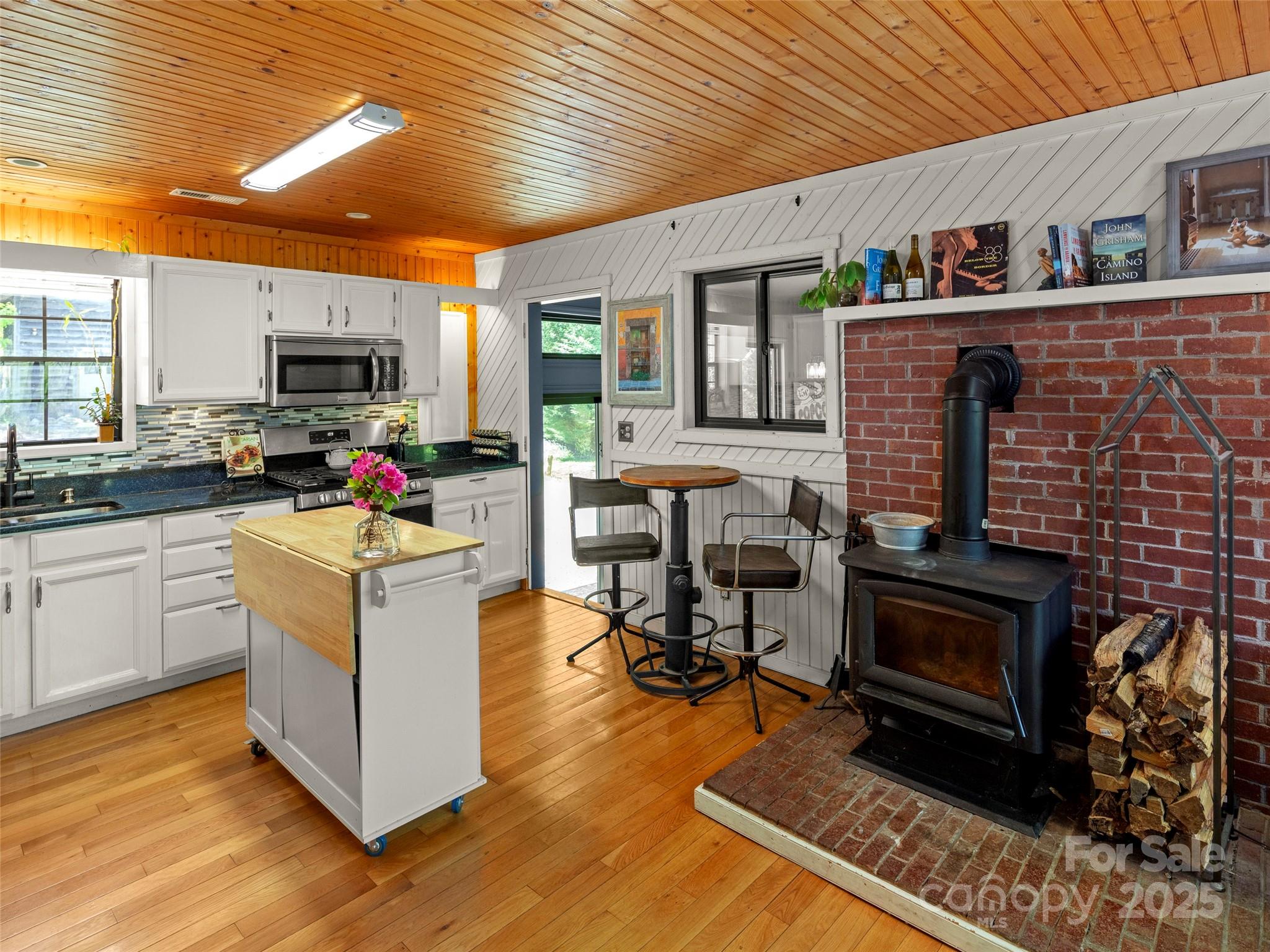 44 Sutton Knob Road
